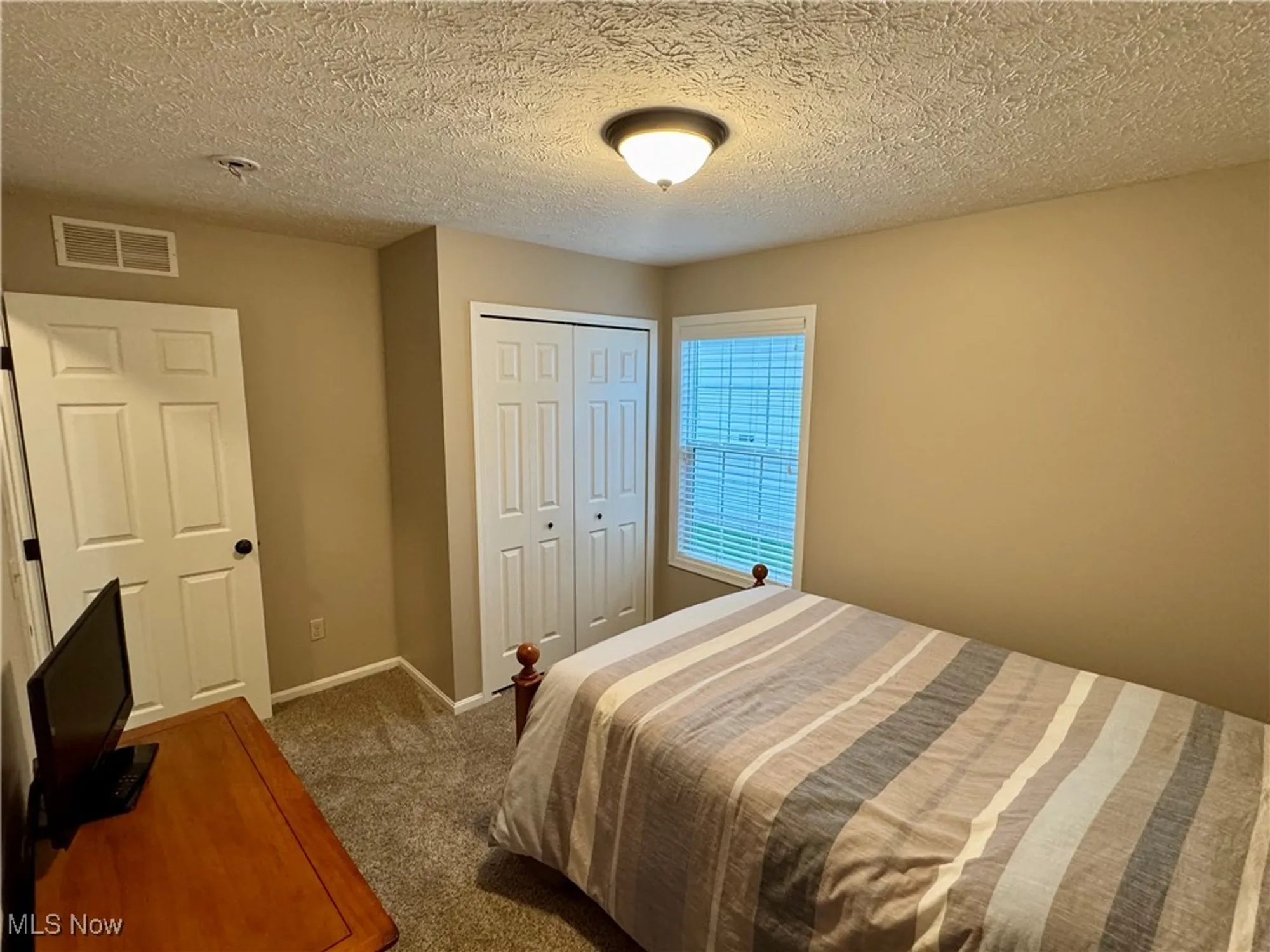 Property Slideshow image 20 of 23 | 118 carrington ct, Elyria, OH, 44035