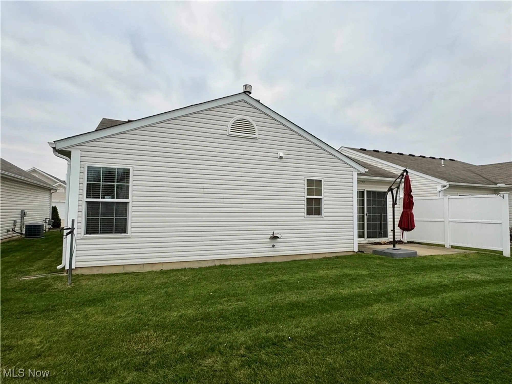 Property Slideshow image 4 of 23 | 118 carrington ct, Elyria, OH, 44035