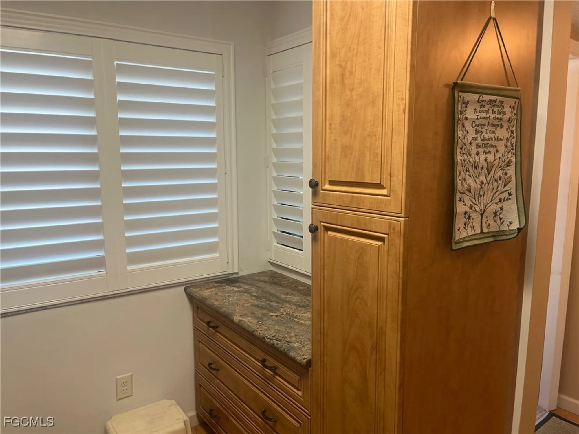 Property Slideshow image 3 of 36 | 7406 lake breeze dr 218, Fort Myers, FL, 33907