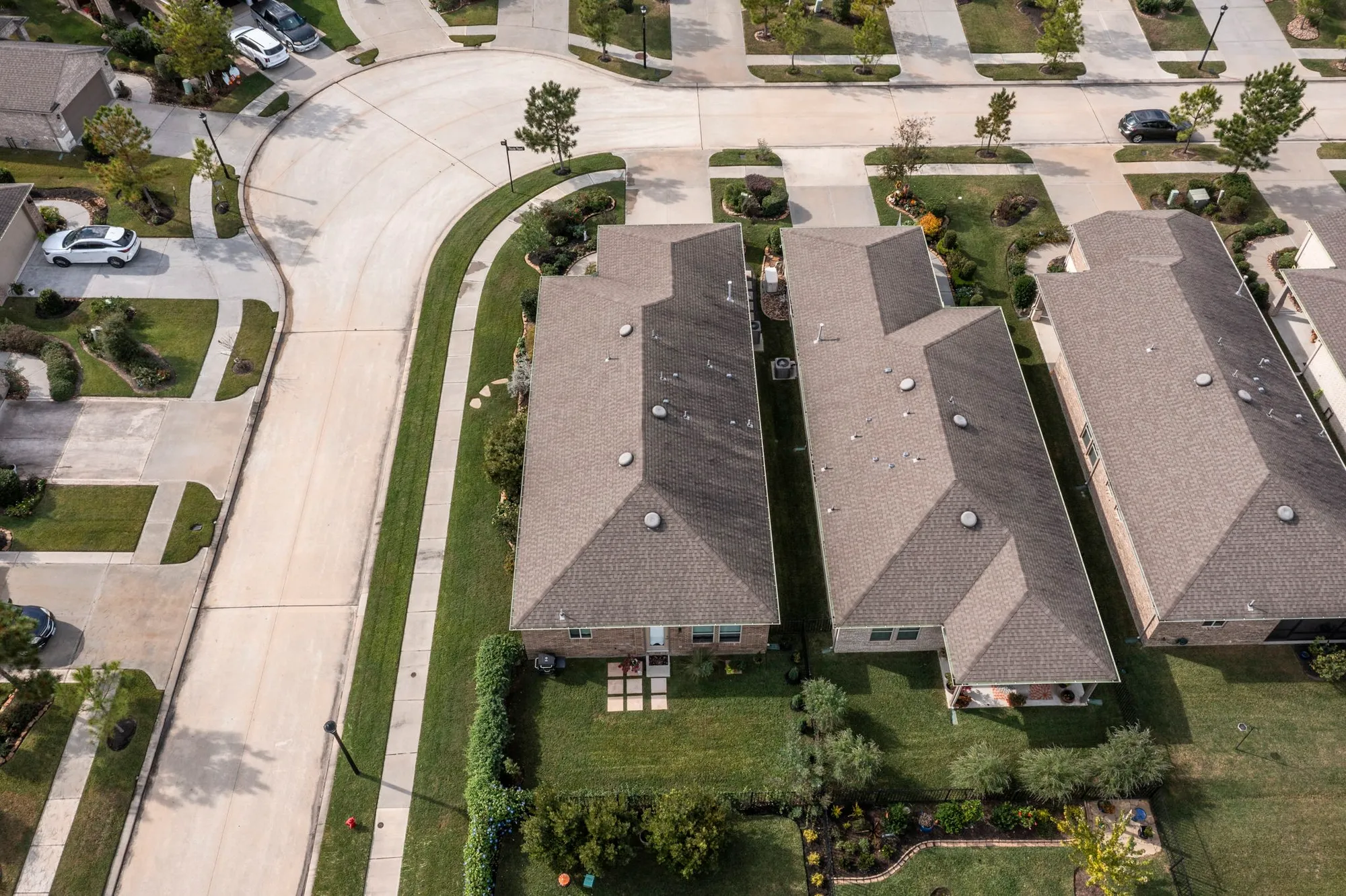 Property Slideshow image 38 of 38 | 406 thistle thorn dr, The Woodlands, TX, 77382