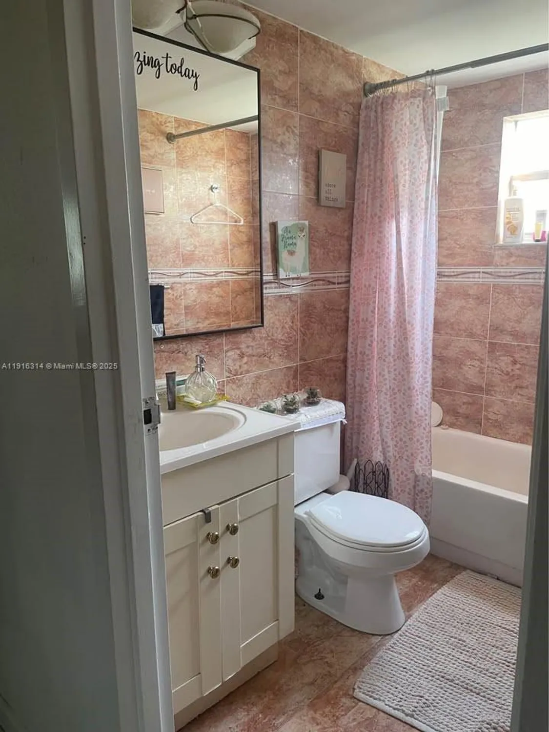 Property Slideshow image 9 of 12 | 116 tuscany b # 116, Delray Beach, FL, 33446