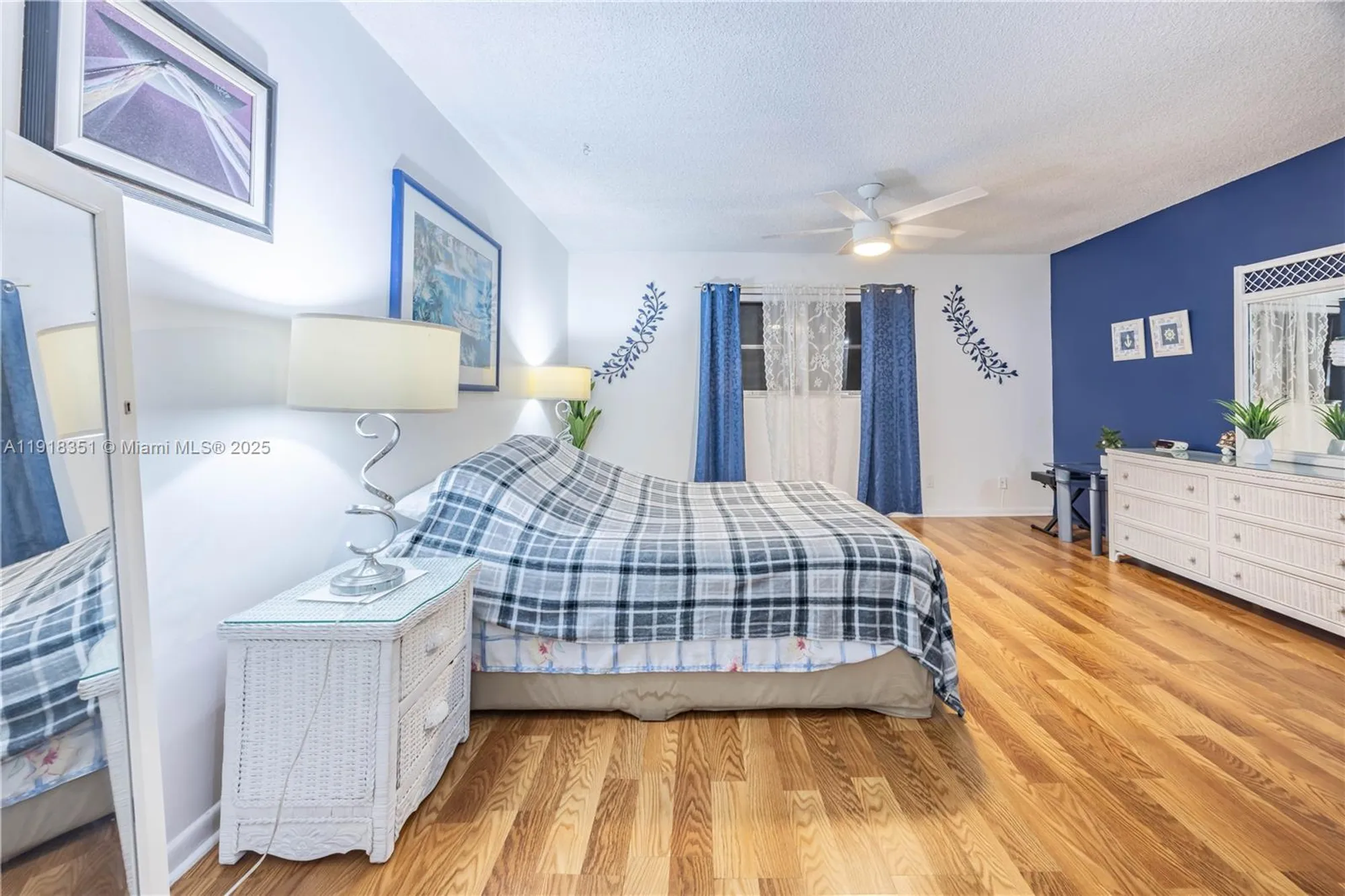 Property Slideshow image 17 of 31 | 4751 nw 21st st 210, Lauderhill, FL, 33313