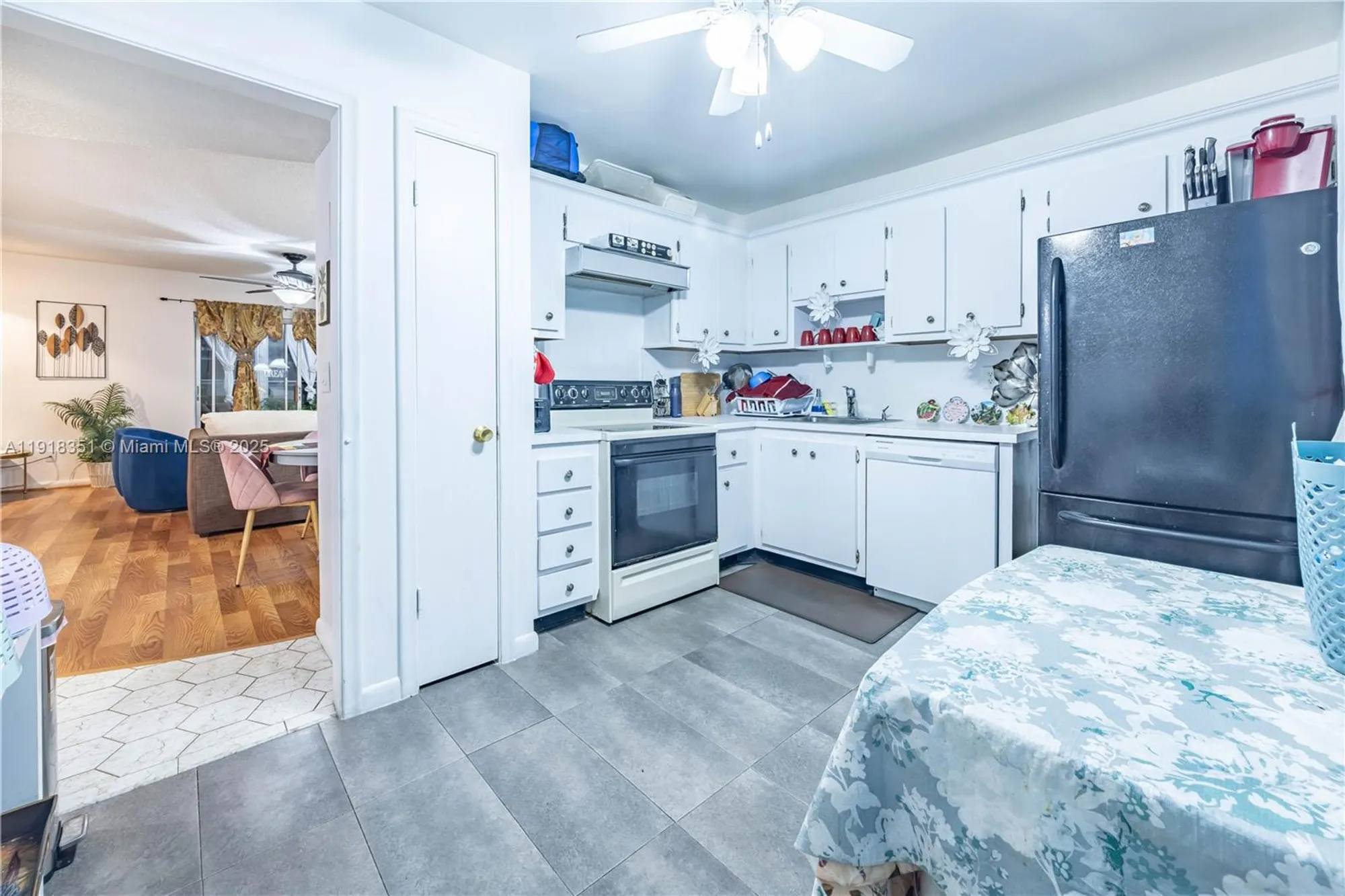 Property Slideshow image 3 of 31 | 4751 nw 21st st 210, Lauderhill, FL, 33313