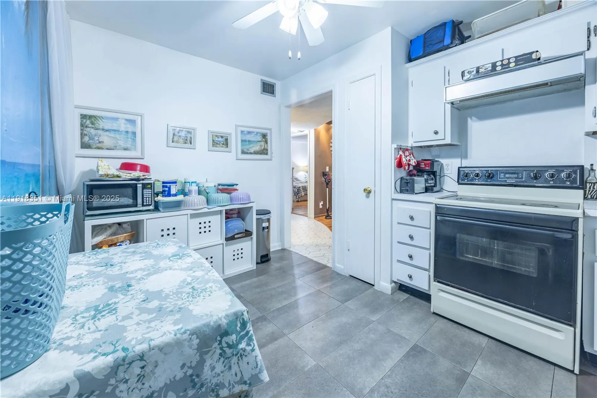 Property Slideshow image 6 of 31 | 4751 nw 21st st 210, Lauderhill, FL, 33313