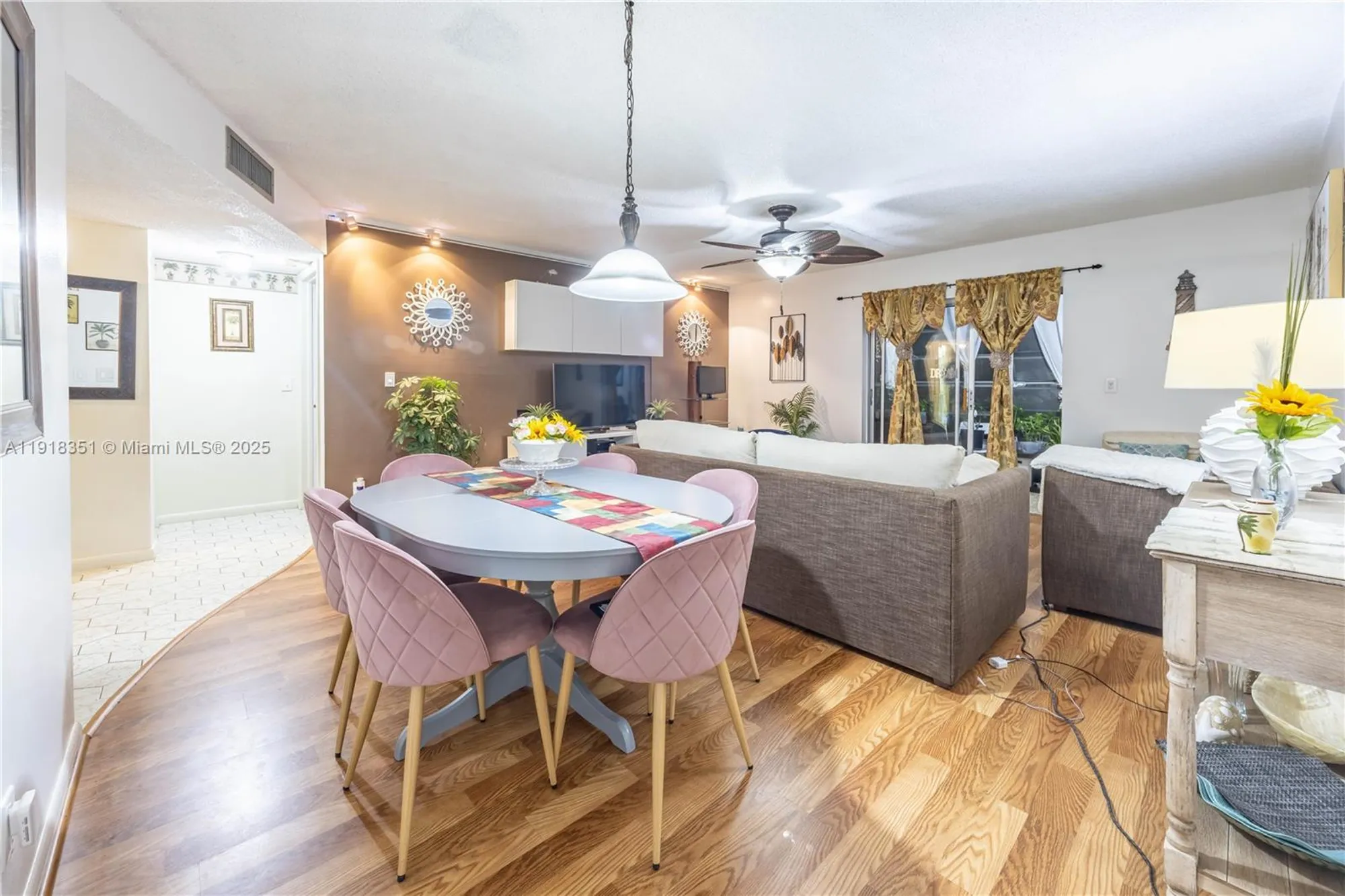 Property Slideshow image 9 of 31 | 4751 nw 21st st 210, Lauderhill, FL, 33313