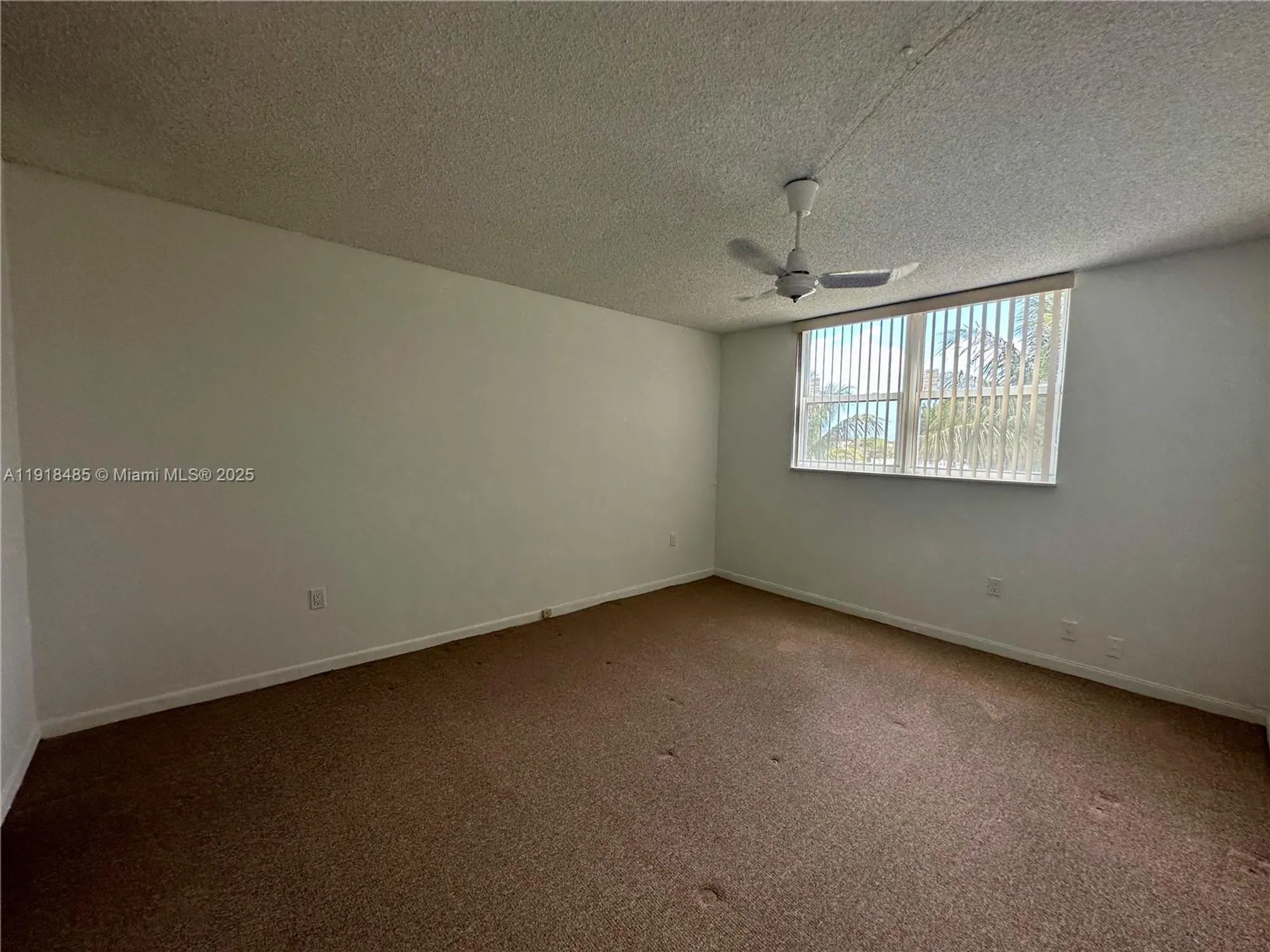 Property Slideshow image 16 of 34 | 9101 lime bay blvd 302, Tamarac, FL, 33321