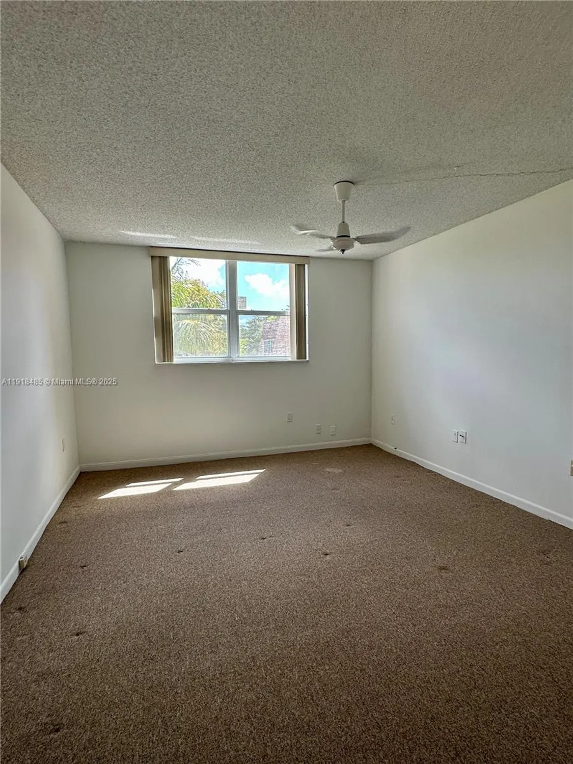 Property Slideshow image 17 of 34 | 9101 lime bay blvd 302, Tamarac, FL, 33321