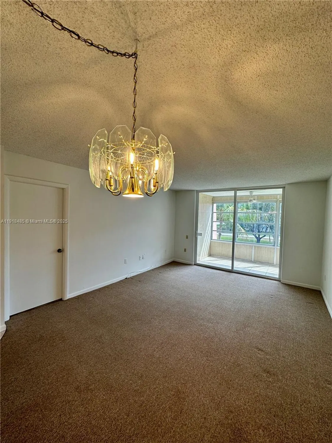 Property Slideshow image 10 of 34 | 9101 lime bay blvd 302, Tamarac, FL, 33321