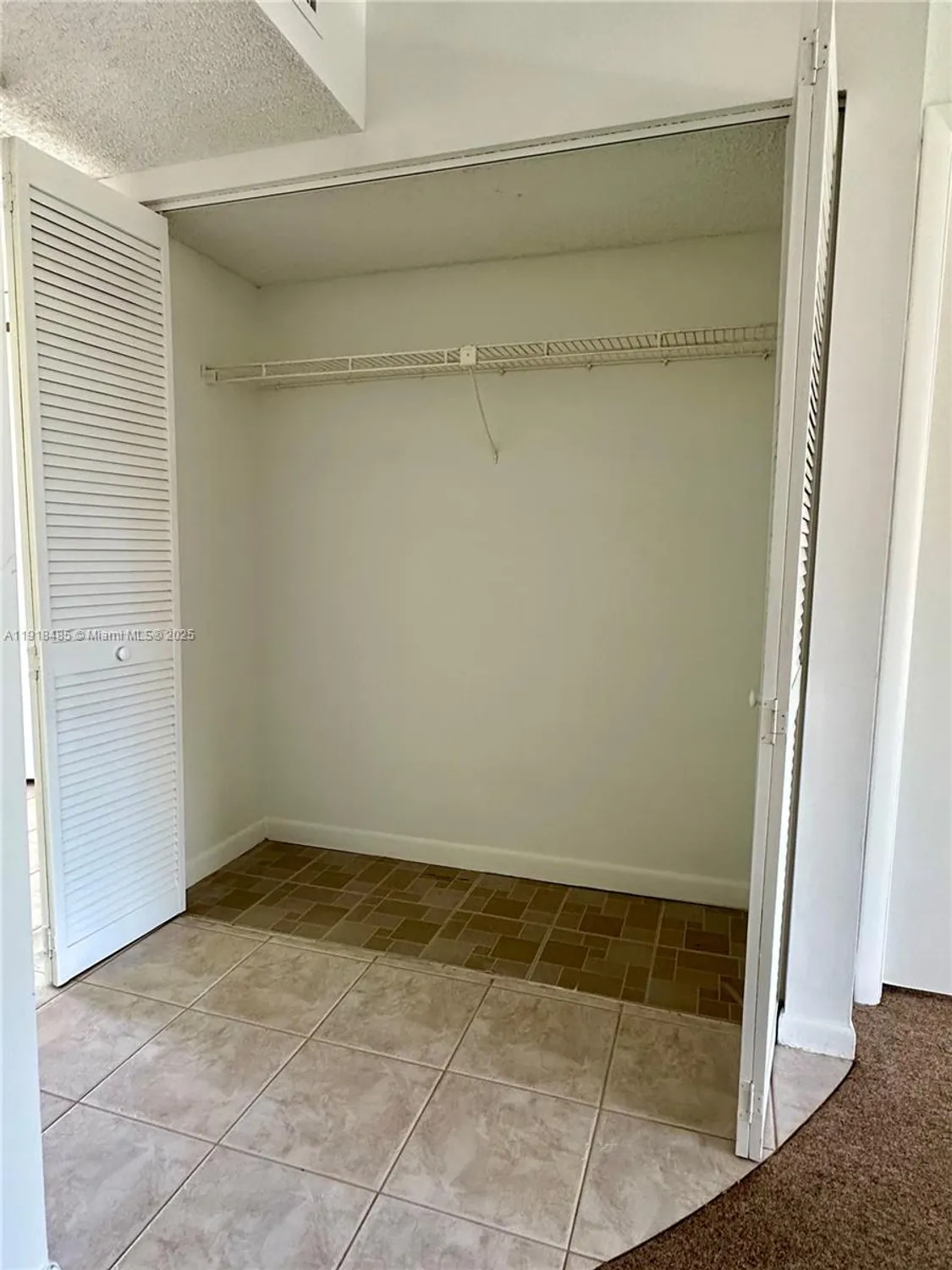 Property Slideshow image 13 of 34 | 9101 lime bay blvd 302, Tamarac, FL, 33321