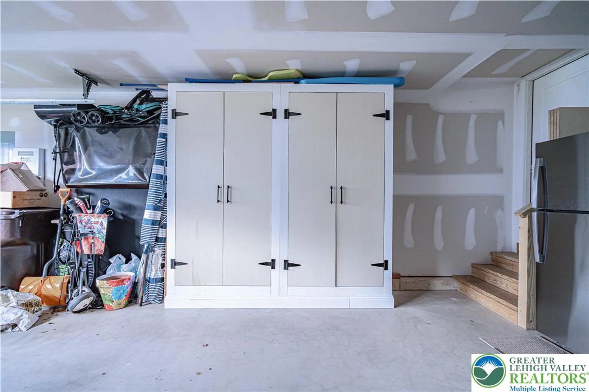 Property Slideshow image 34 of 65 | 1799 franklin way, Allentown, PA, 18104