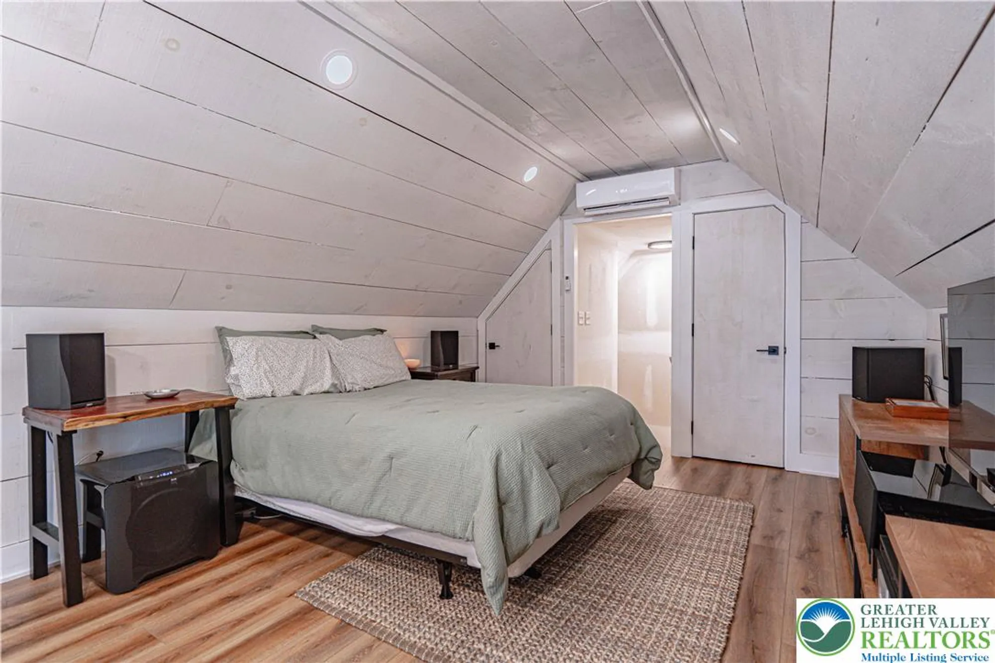 Property Slideshow image 40 of 65 | 1799 franklin way, Allentown, PA, 18104