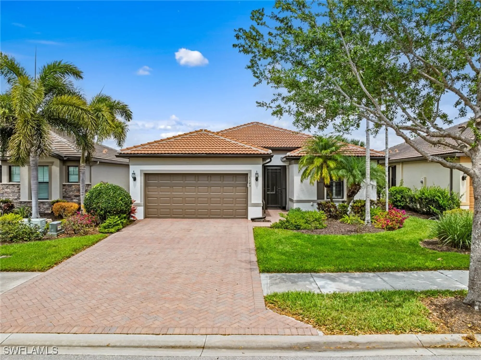 Property Slideshow image 28 of 47 | 6249 victory dr, Ave Maria, FL, 34142
