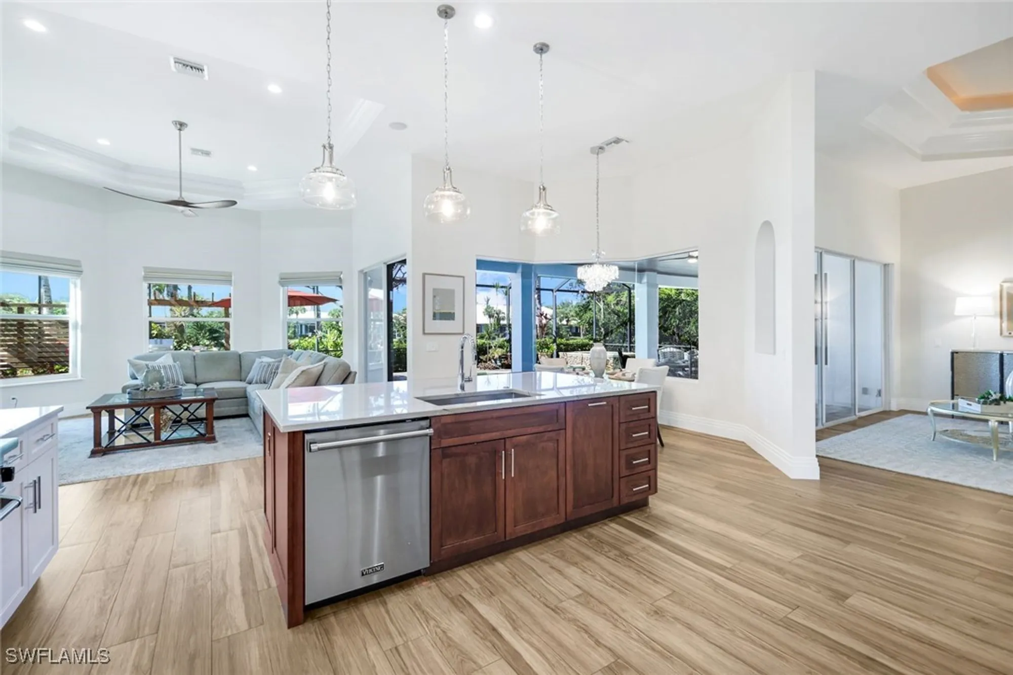 Property Slideshow image 13 of 49 | 7633 mulberry ln, Naples, FL, 34114