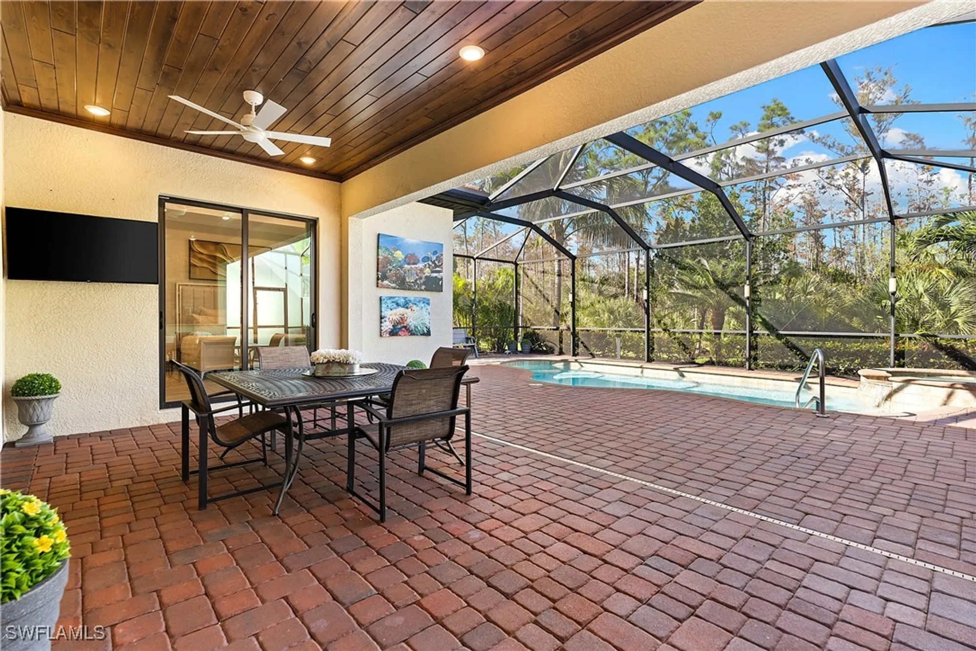 Property Slideshow image 10 of 50 | 17220 galway run, Bonita Springs, FL, 34135