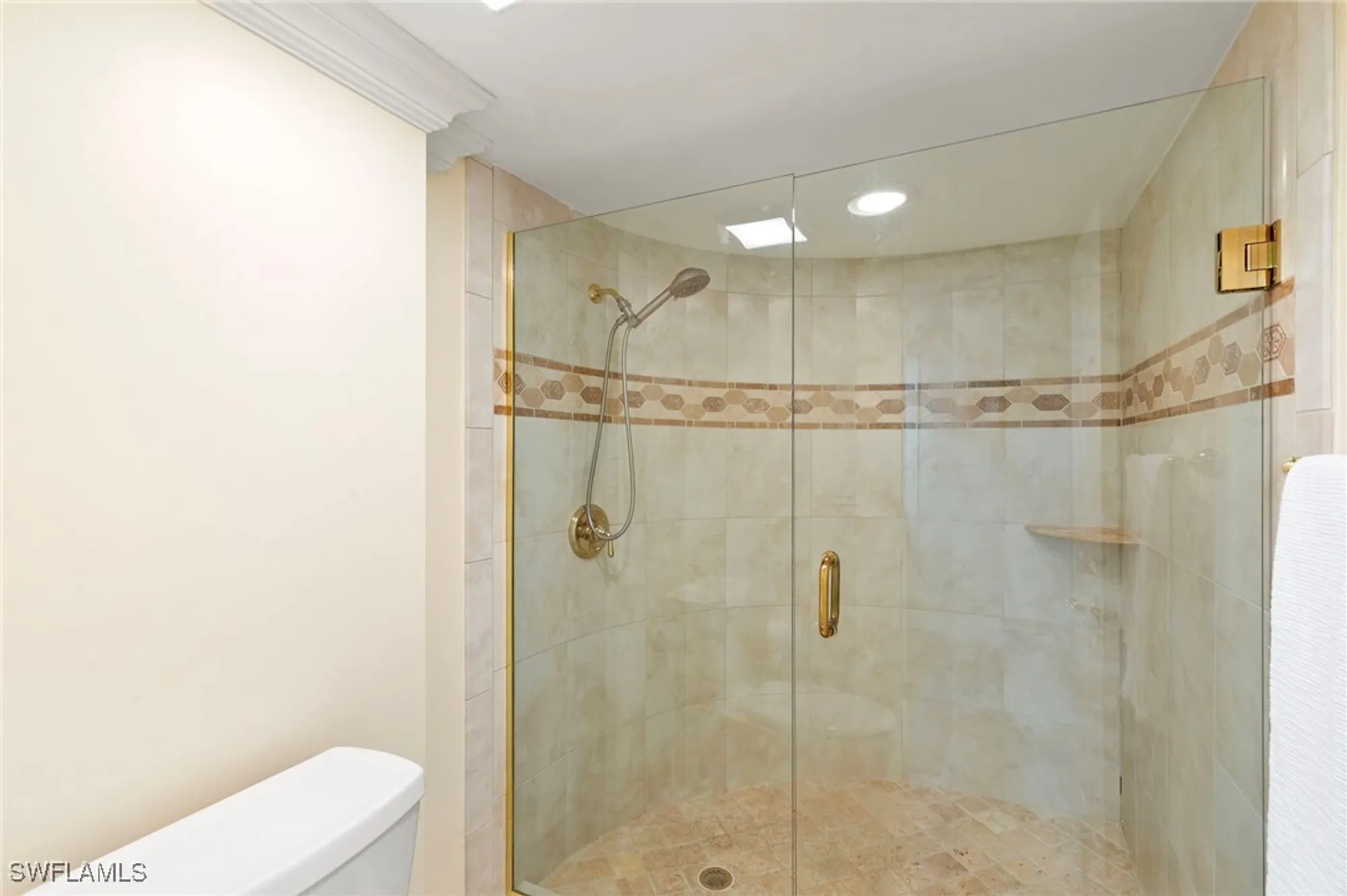 Property Slideshow image 15 of 45 | 3115 gulf shore blvd 501s, Naples, FL, 34103