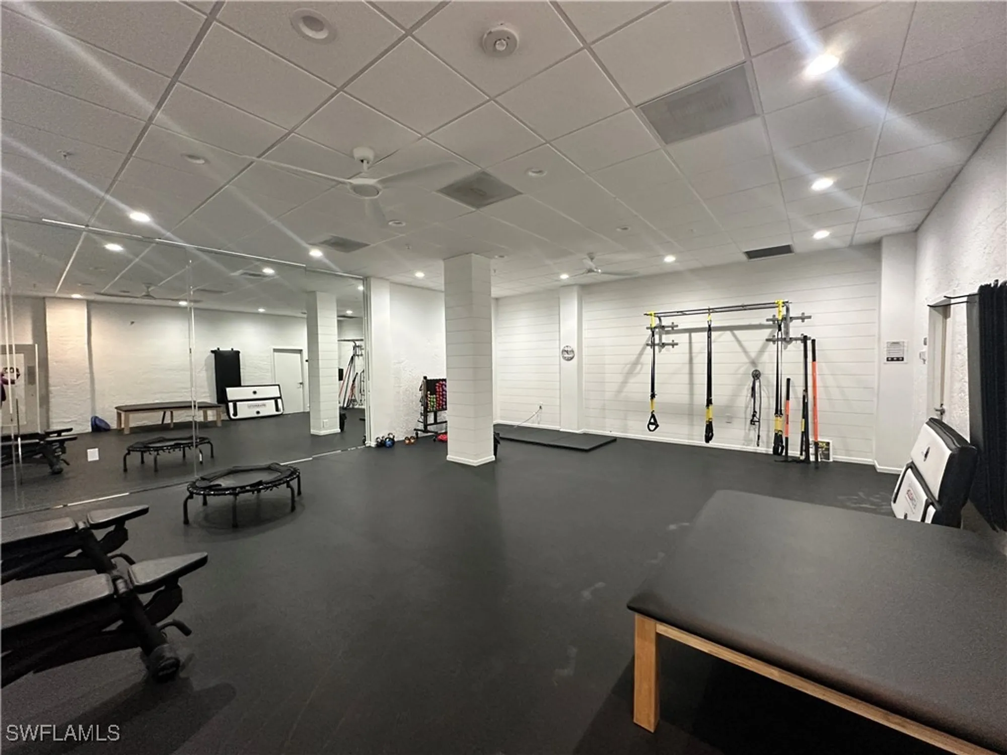 Property Slideshow image 36 of 45 | 3115 gulf shore blvd 501s, Naples, FL, 34103