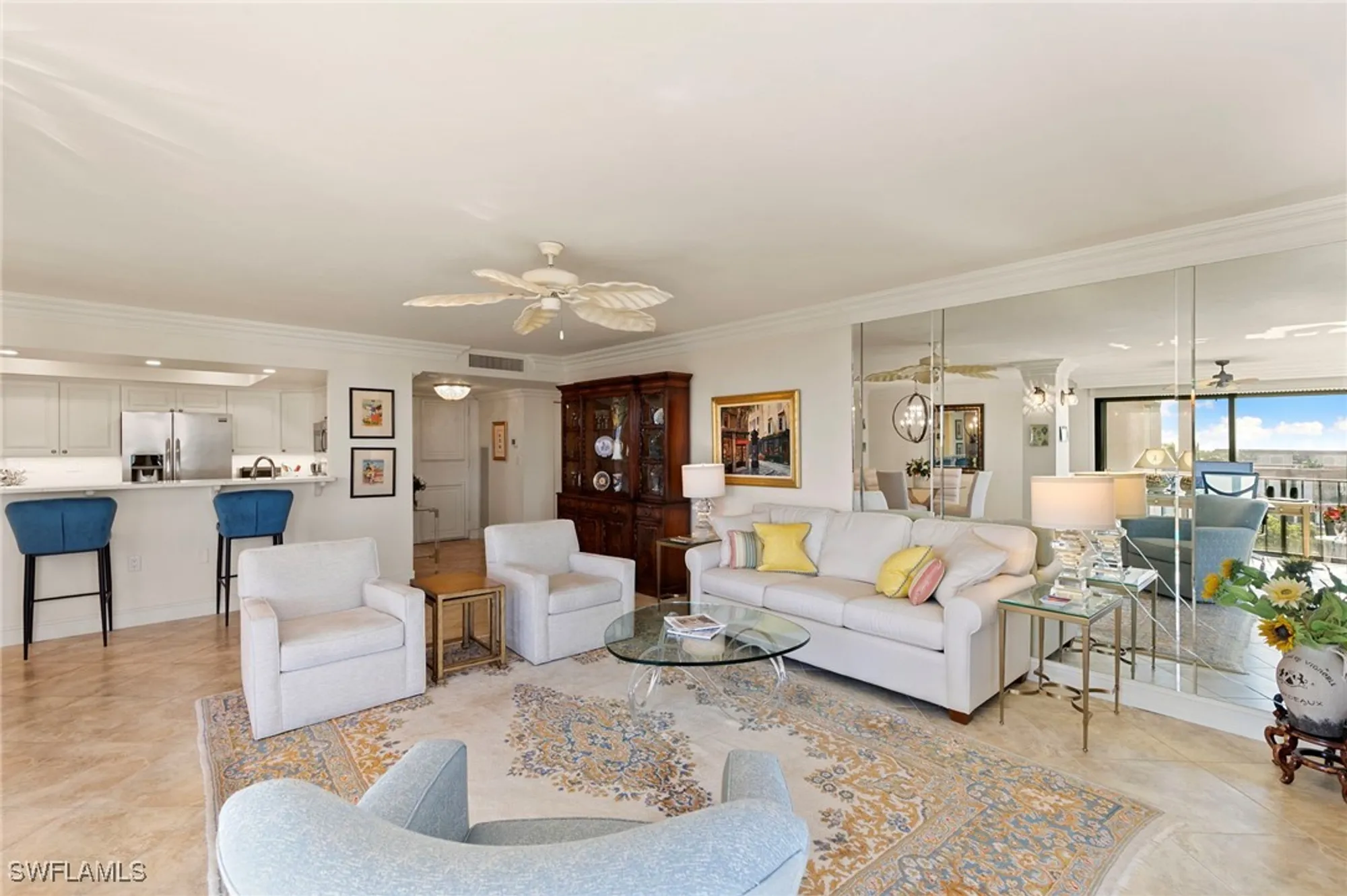 Property Slideshow image 8 of 45 | 3115 gulf shore blvd 501s, Naples, FL, 34103