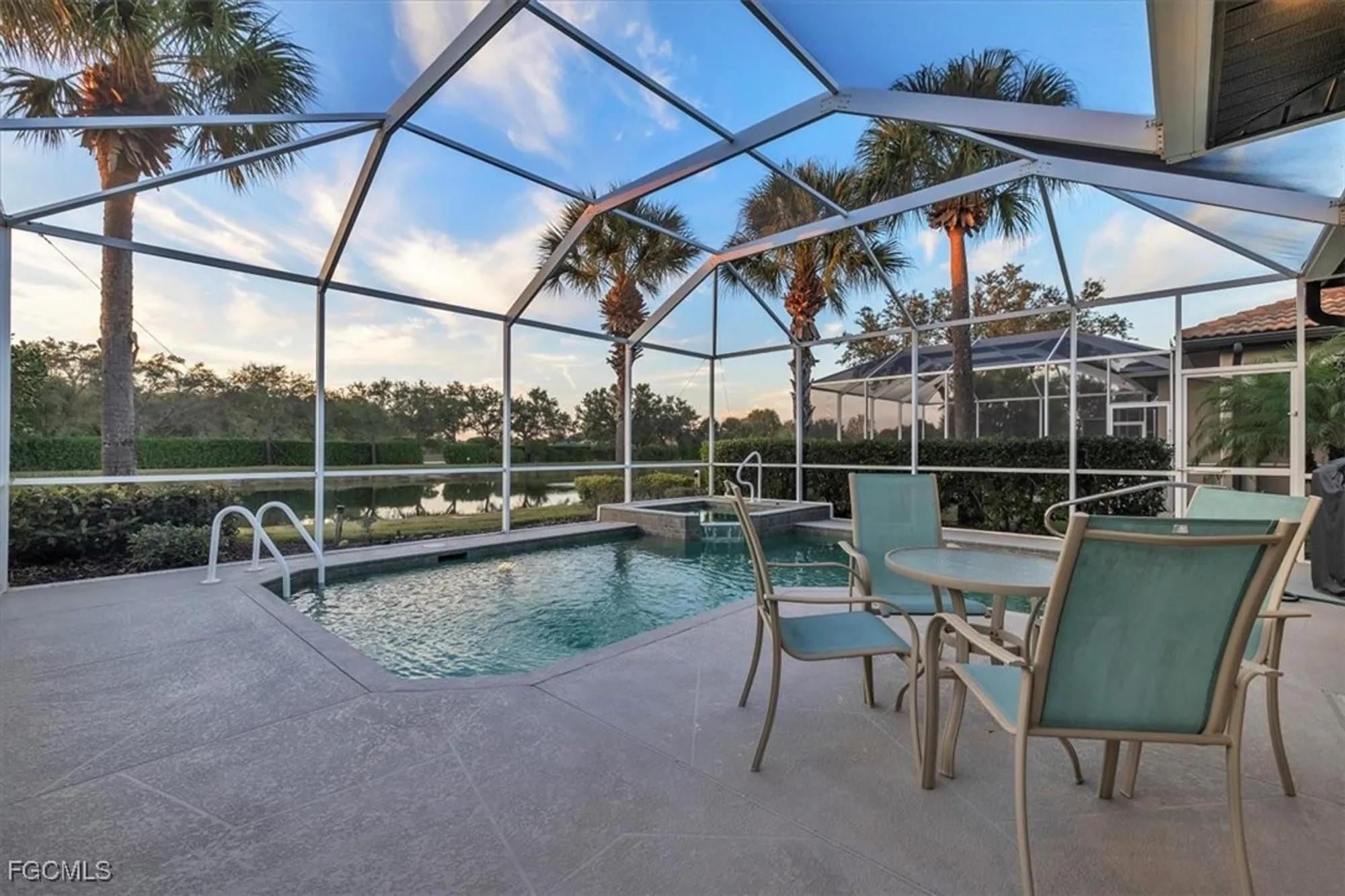 Property Slideshow image 27 of 35 | 10596 avila cir, Fort Myers, FL, 33913