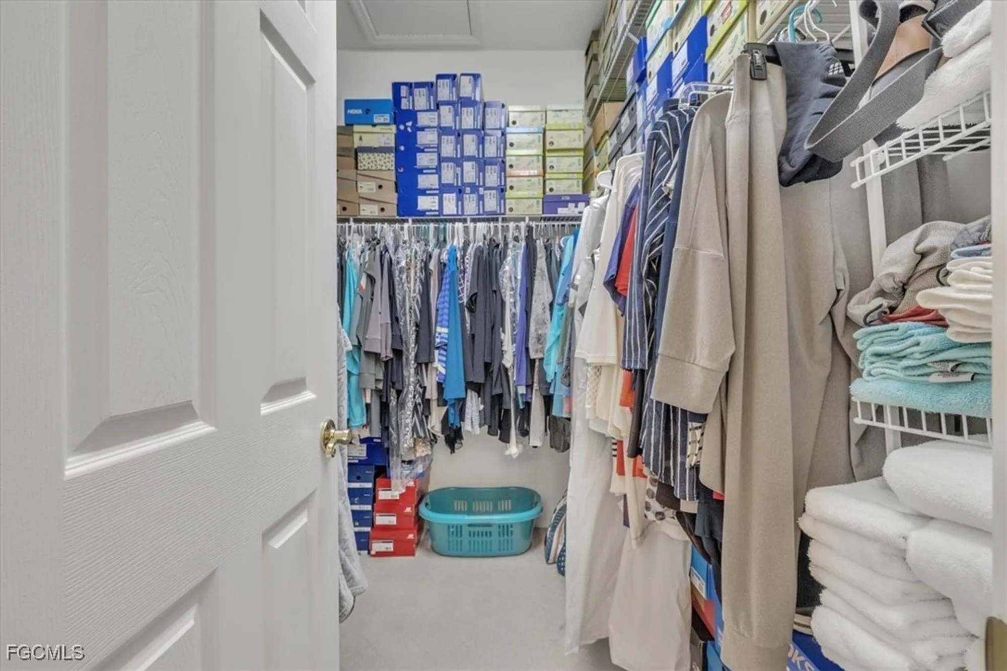 Property Slideshow image 20 of 35 | 10596 avila cir, Fort Myers, FL, 33913