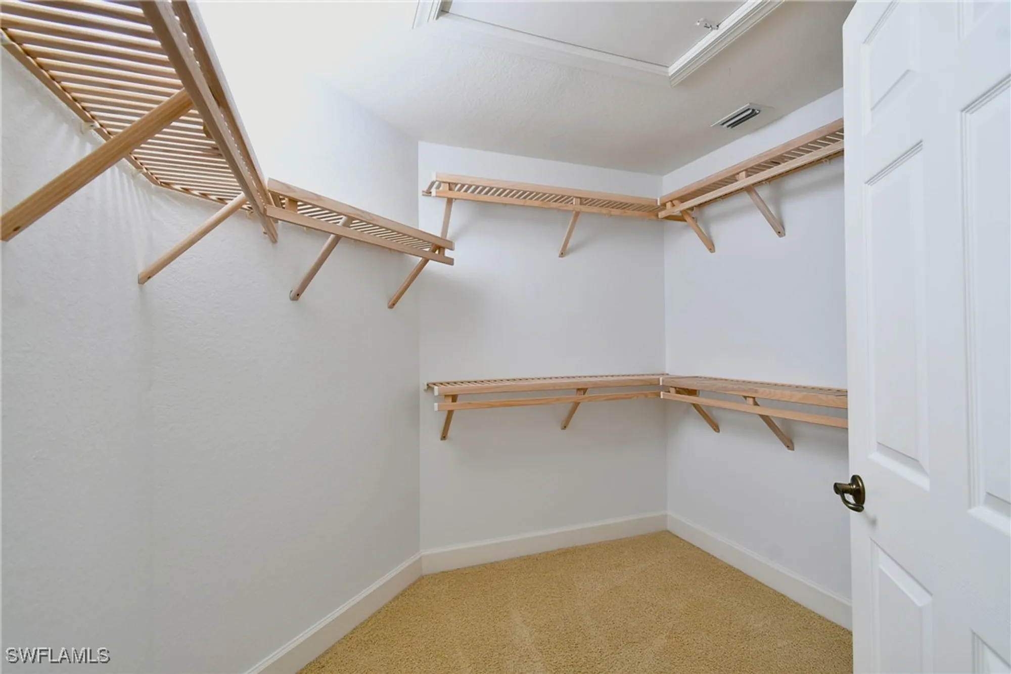 Property Slideshow image 19 of 50 | 8051 players cove dr 202, Naples, FL, 34113