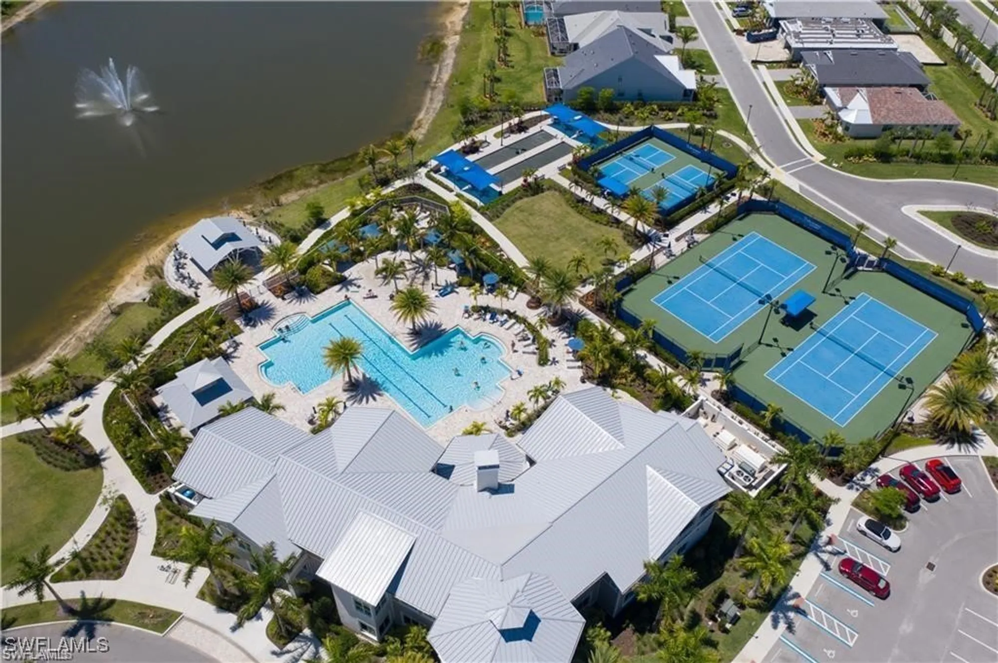 Property Slideshow image 17 of 18 | 10572 otter key ln, Estero, FL, 33928