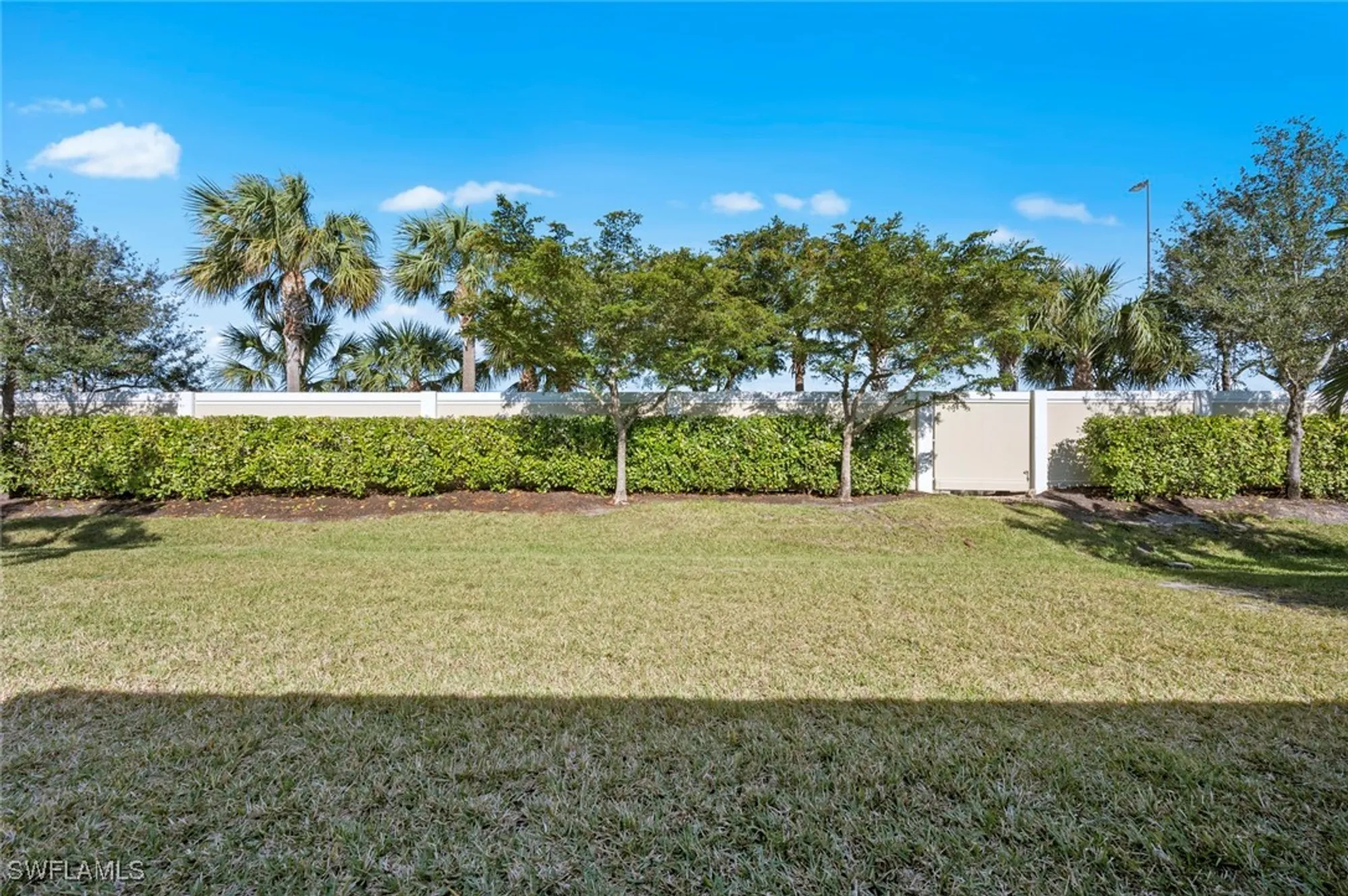 Property Slideshow image 11 of 18 | 10572 otter key ln, Estero, FL, 33928