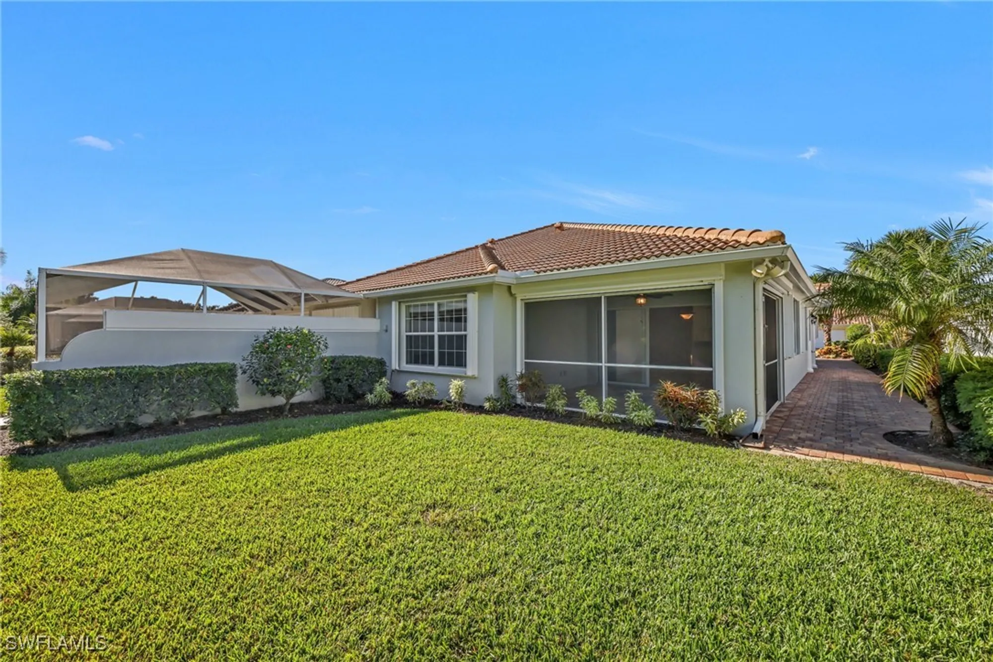 Property Slideshow image 18 of 42 | 7653 rozzini ln, Naples, FL, 34114