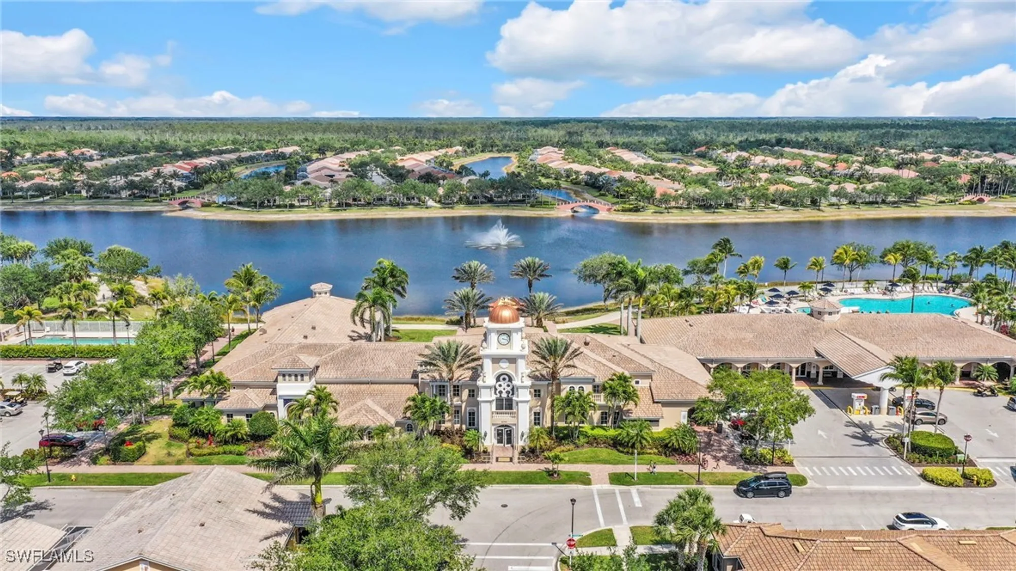 Property Slideshow image 22 of 42 | 7653 rozzini ln, Naples, FL, 34114
