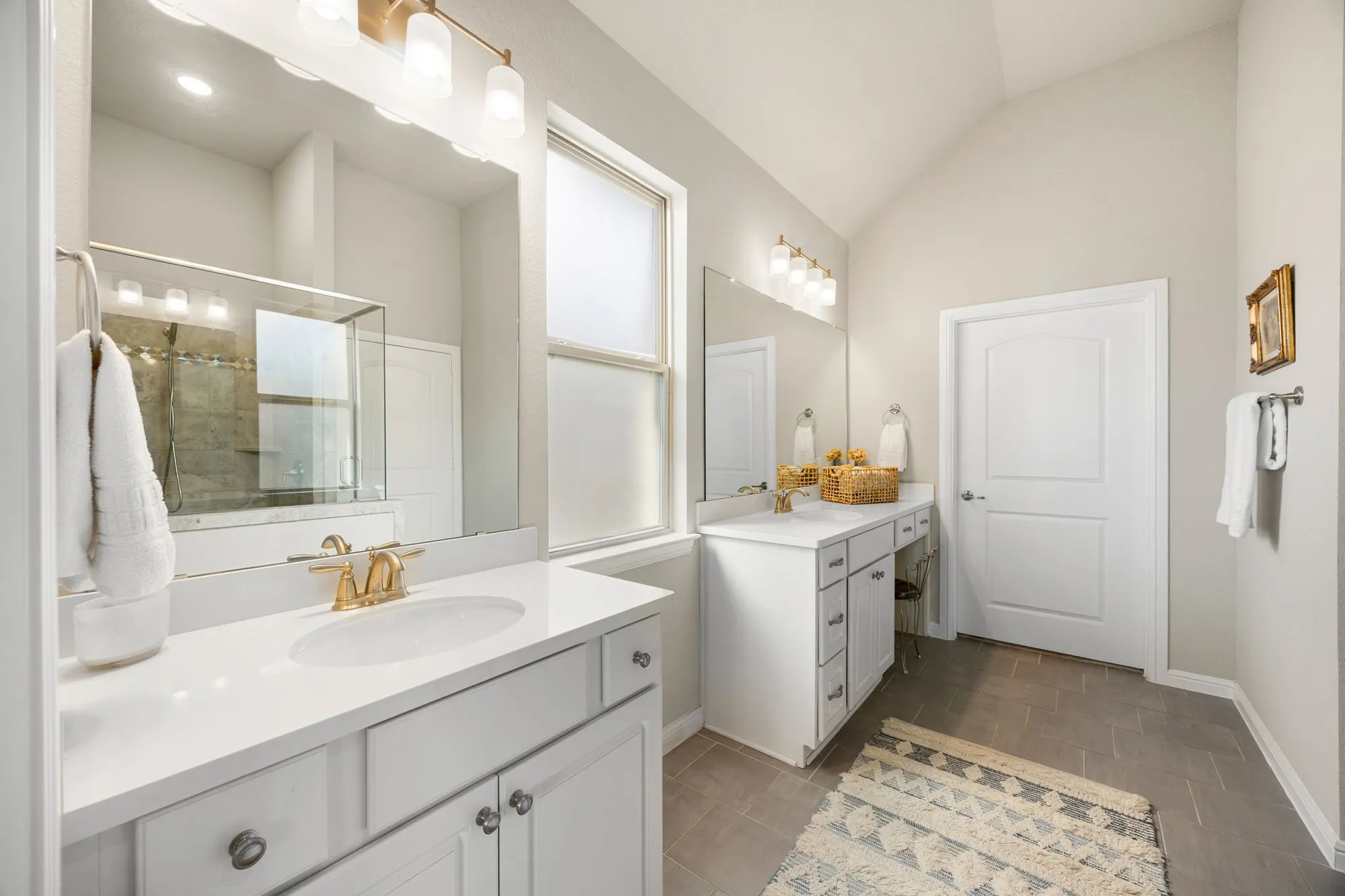 Property Slideshow image 16 of 30 | 29007 coffee mill ln, Fulshear, TX, 77441