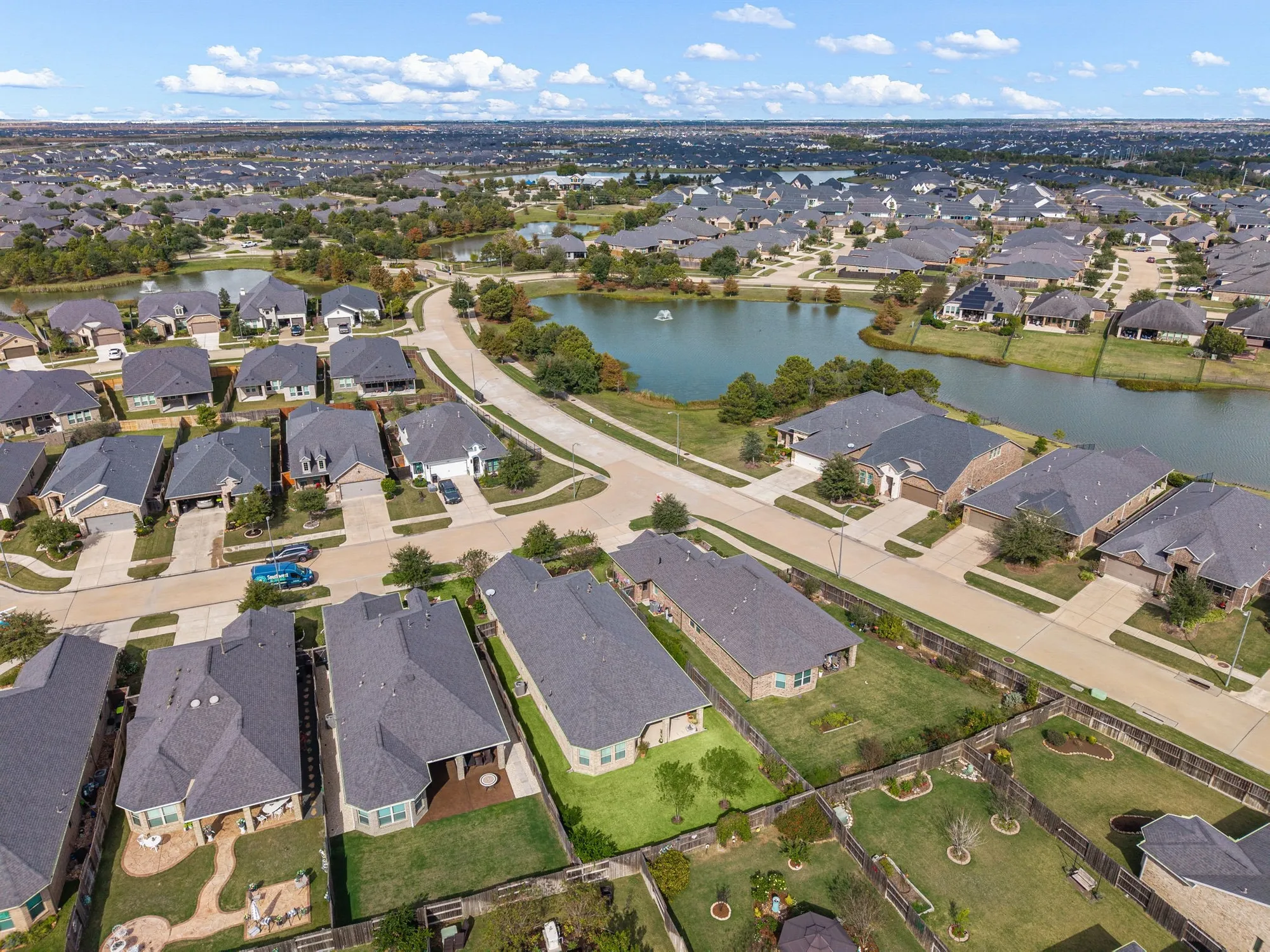 Property Slideshow image 27 of 30 | 29007 coffee mill ln, Fulshear, TX, 77441