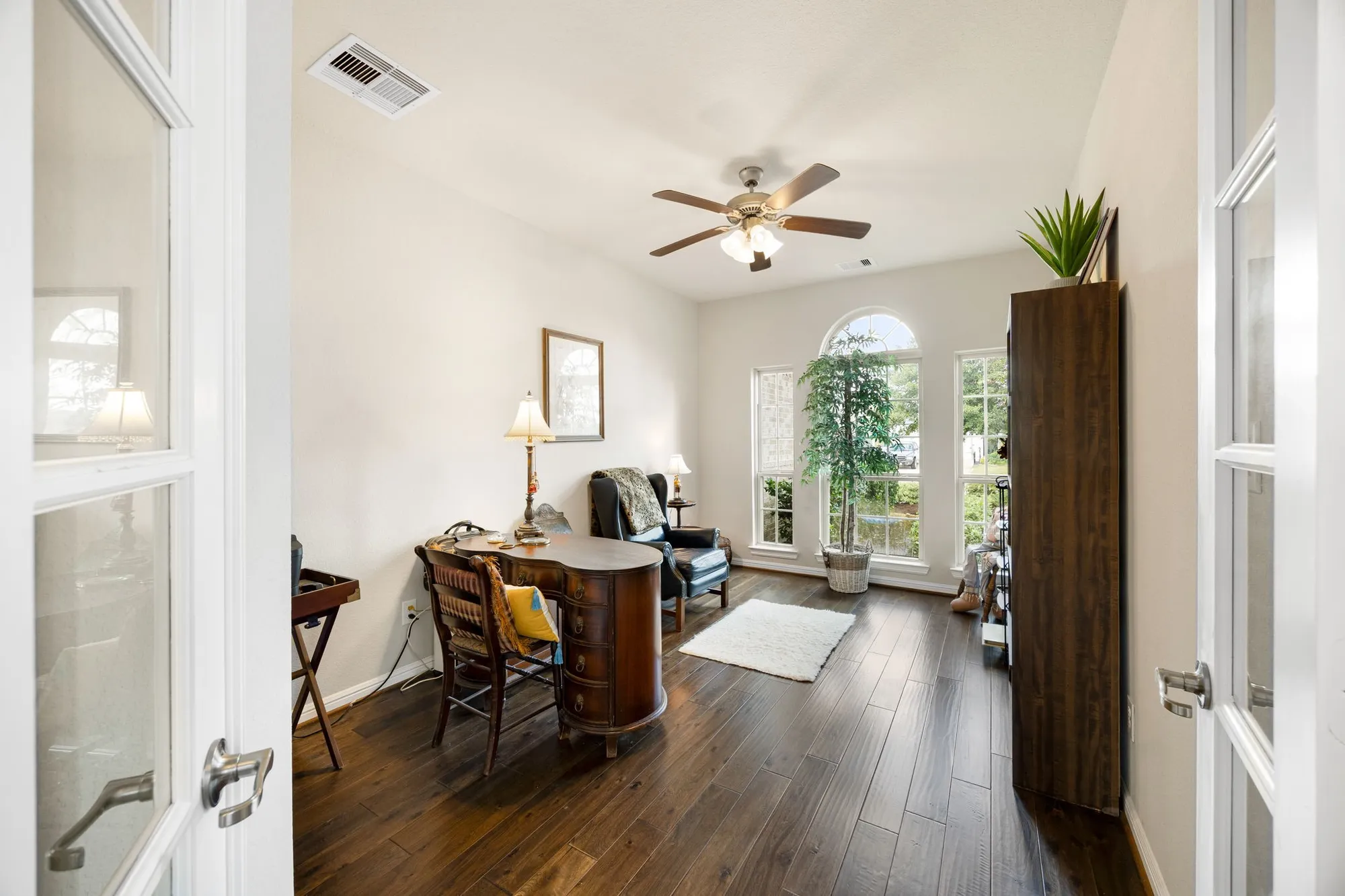 Property Slideshow image 5 of 30 | 29007 coffee mill ln, Fulshear, TX, 77441