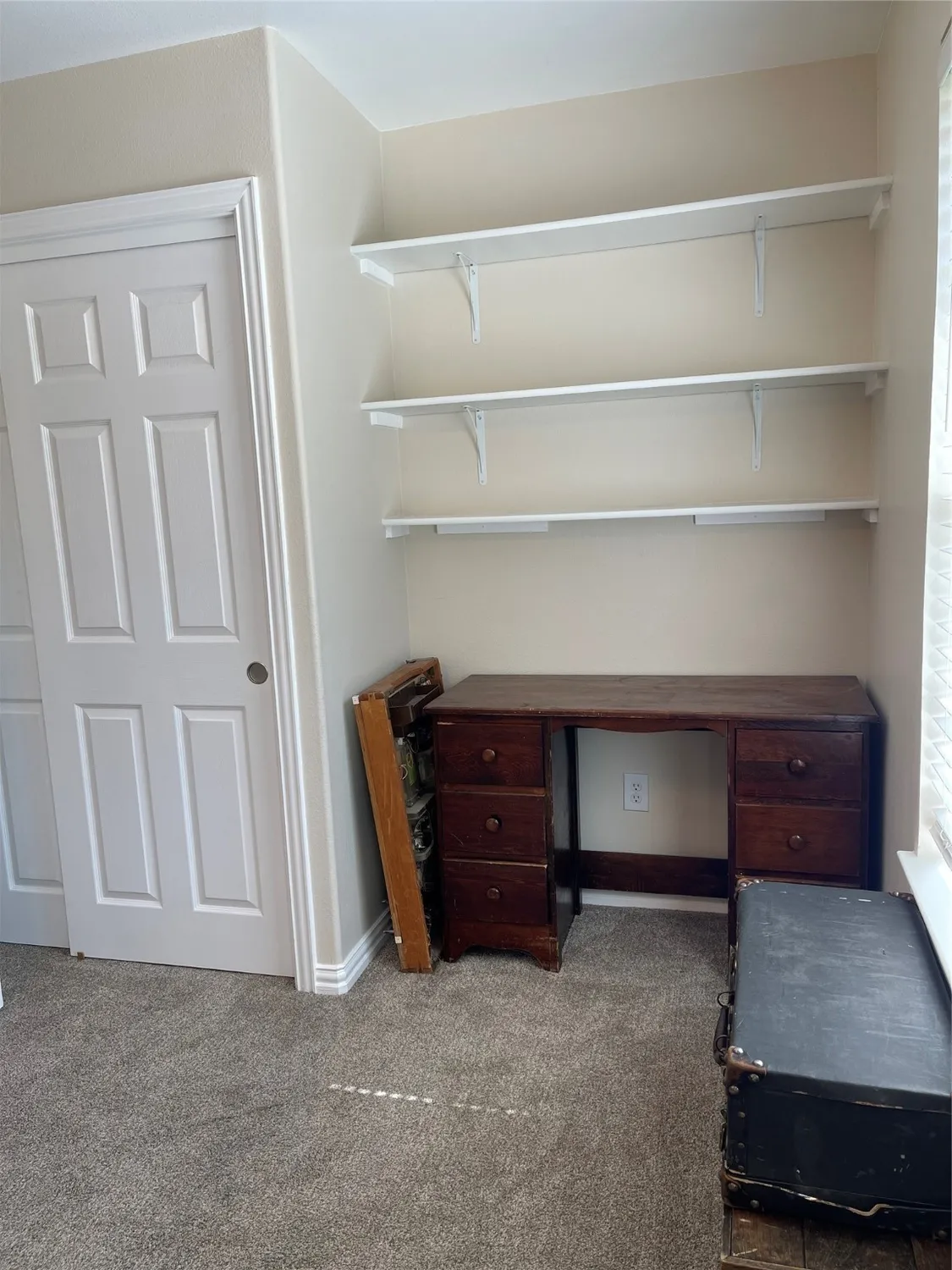 Property Slideshow image 12 of 28 | 9700 applewood trl, Denton, TX, 76207