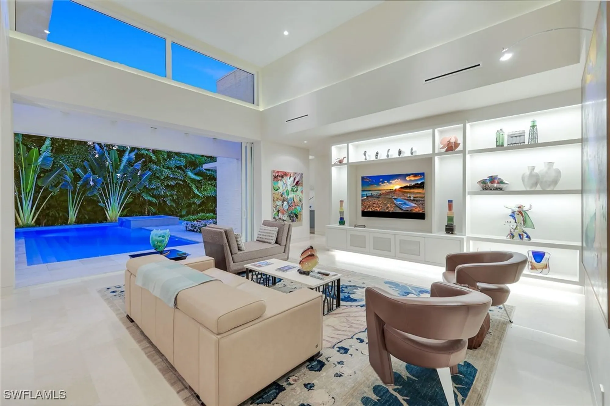 Property Slideshow image 13 of 50 | 440 spinnaker dr, Naples, FL, 34102