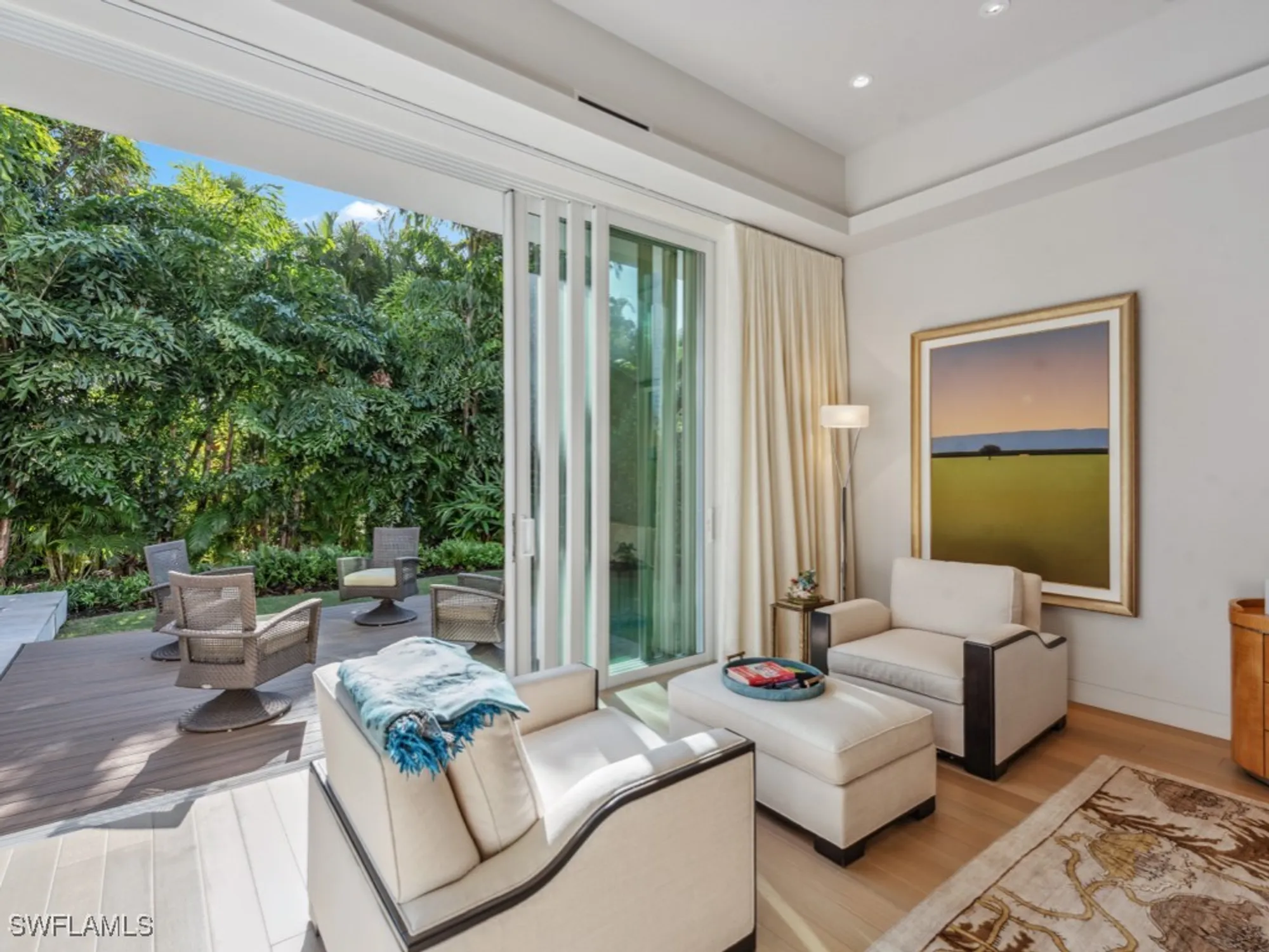 Property Slideshow image 29 of 50 | 440 spinnaker dr, Naples, FL, 34102