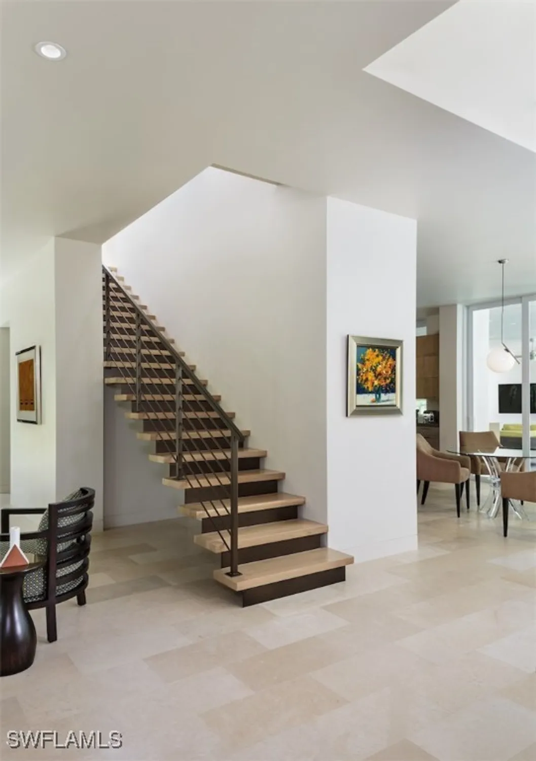 Property Slideshow image 33 of 50 | 440 spinnaker dr, Naples, FL, 34102