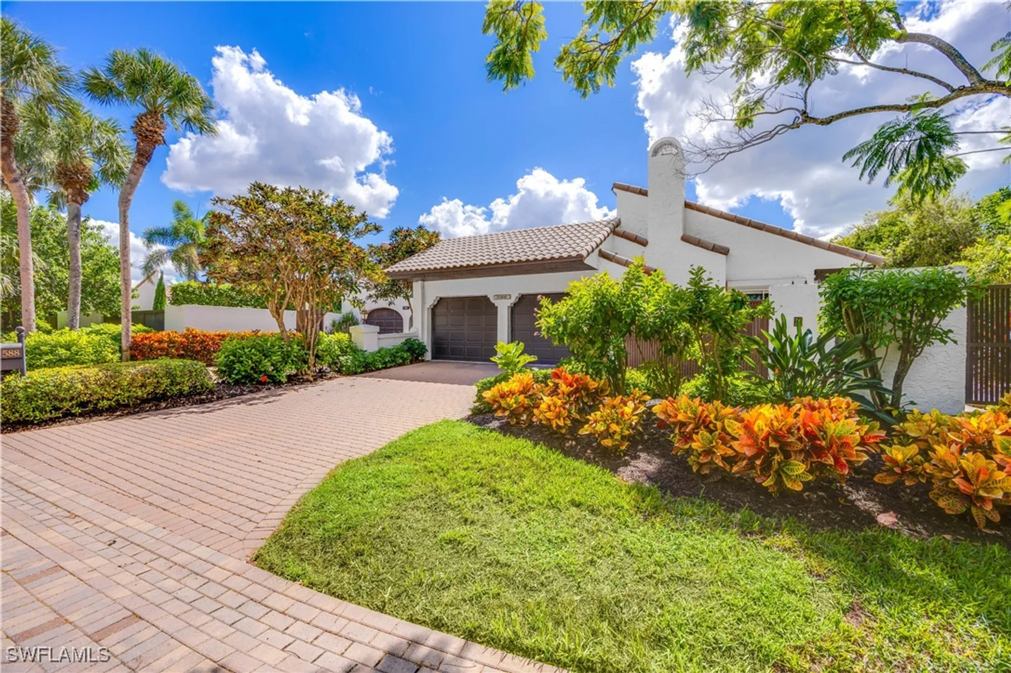 Property Slideshow image 29 of 35 | 588 tierra mar ln # 23, Naples, FL, 34108