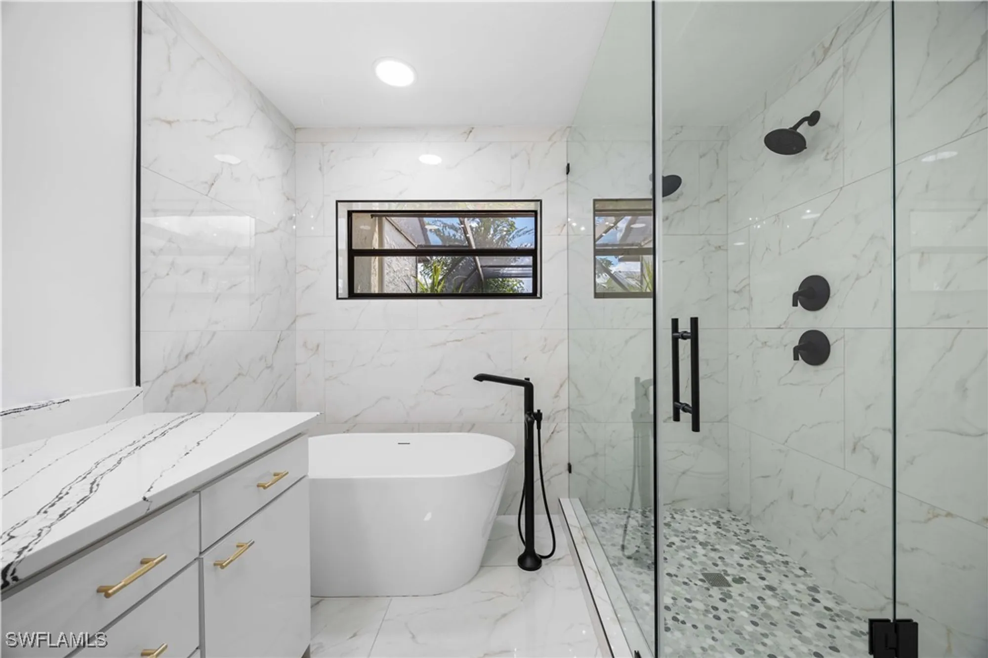 Property Slideshow image 22 of 35 | 588 tierra mar ln # 23, Naples, FL, 34108