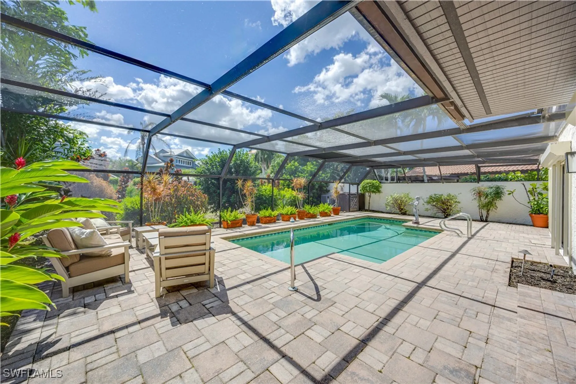 Property Slideshow image 34 of 35 | 588 tierra mar ln # 23, Naples, FL, 34108