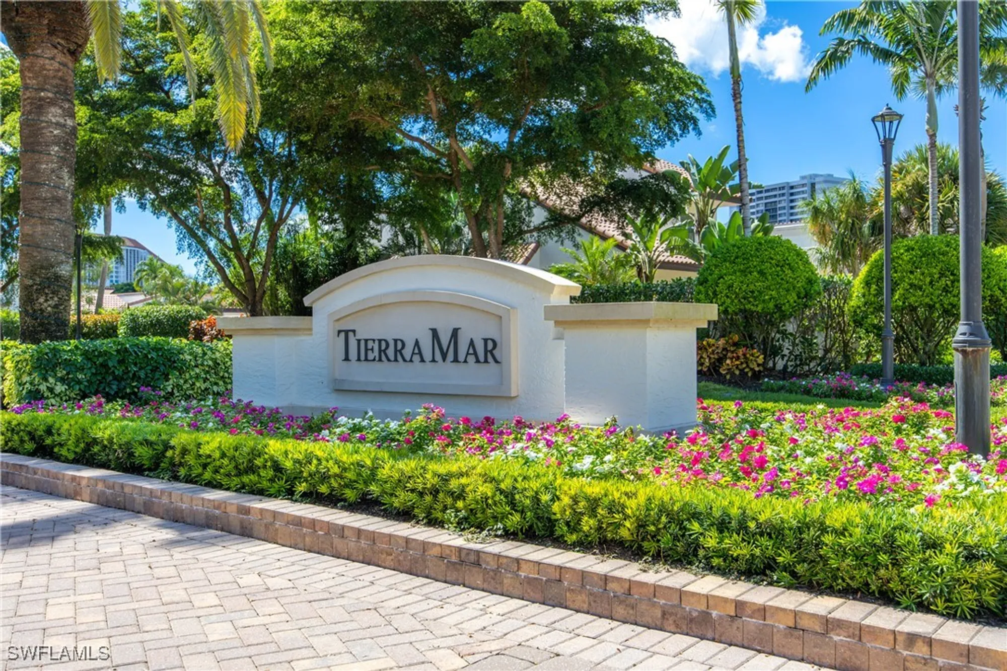 Property Slideshow image 35 of 35 | 588 tierra mar ln # 23, Naples, FL, 34108