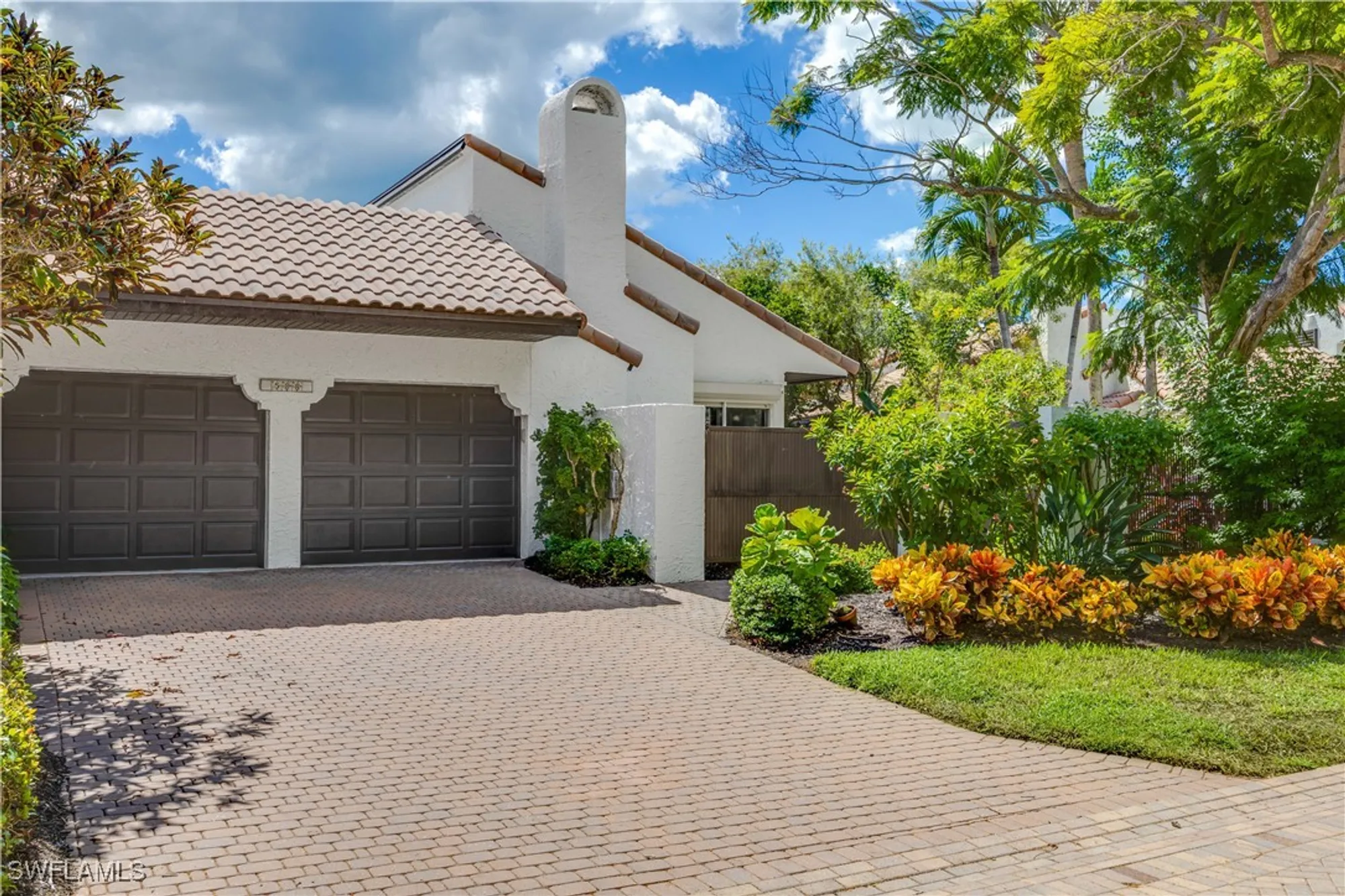 Property Slideshow image 31 of 35 | 588 tierra mar ln # 23, Naples, FL, 34108