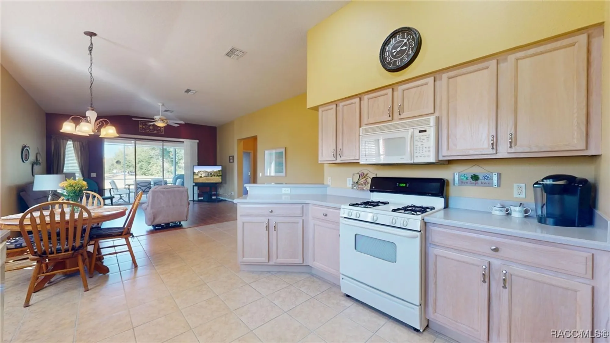 Property Slideshow image 18 of 67 | 1777 w zoe ct, Lecanto, FL, 34461