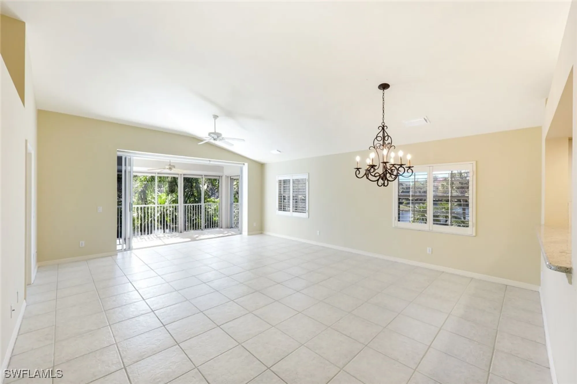 Property Slideshow image 12 of 20 | 6210 reserve cir 504, Naples, FL, 34119