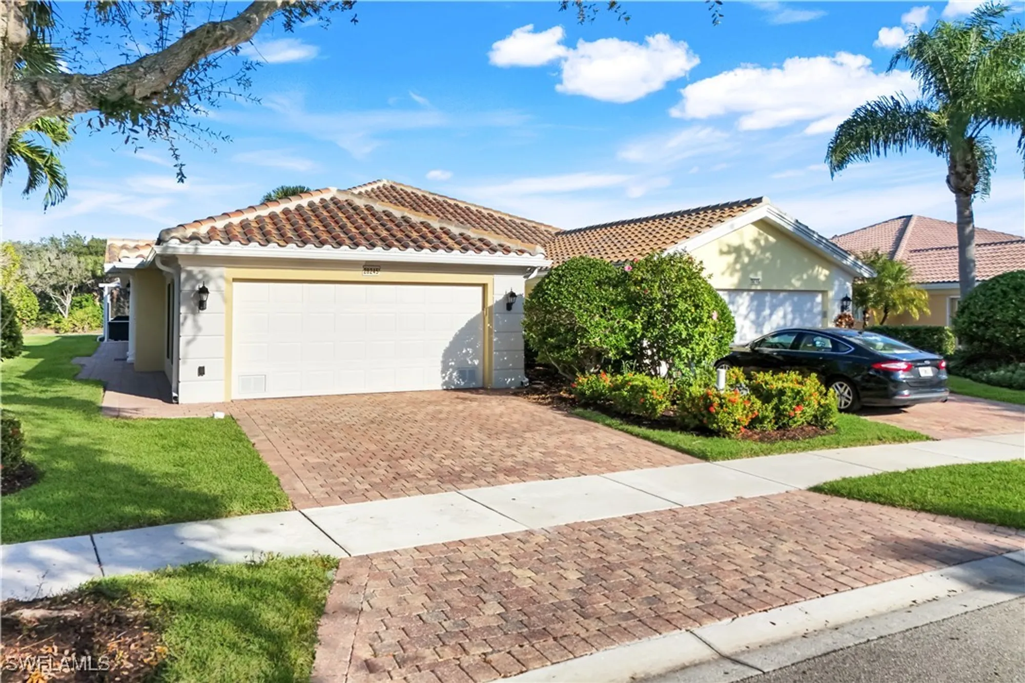 Property Slideshow image 27 of 44 | 28245 islet trl, Bonita Springs, FL, 34135