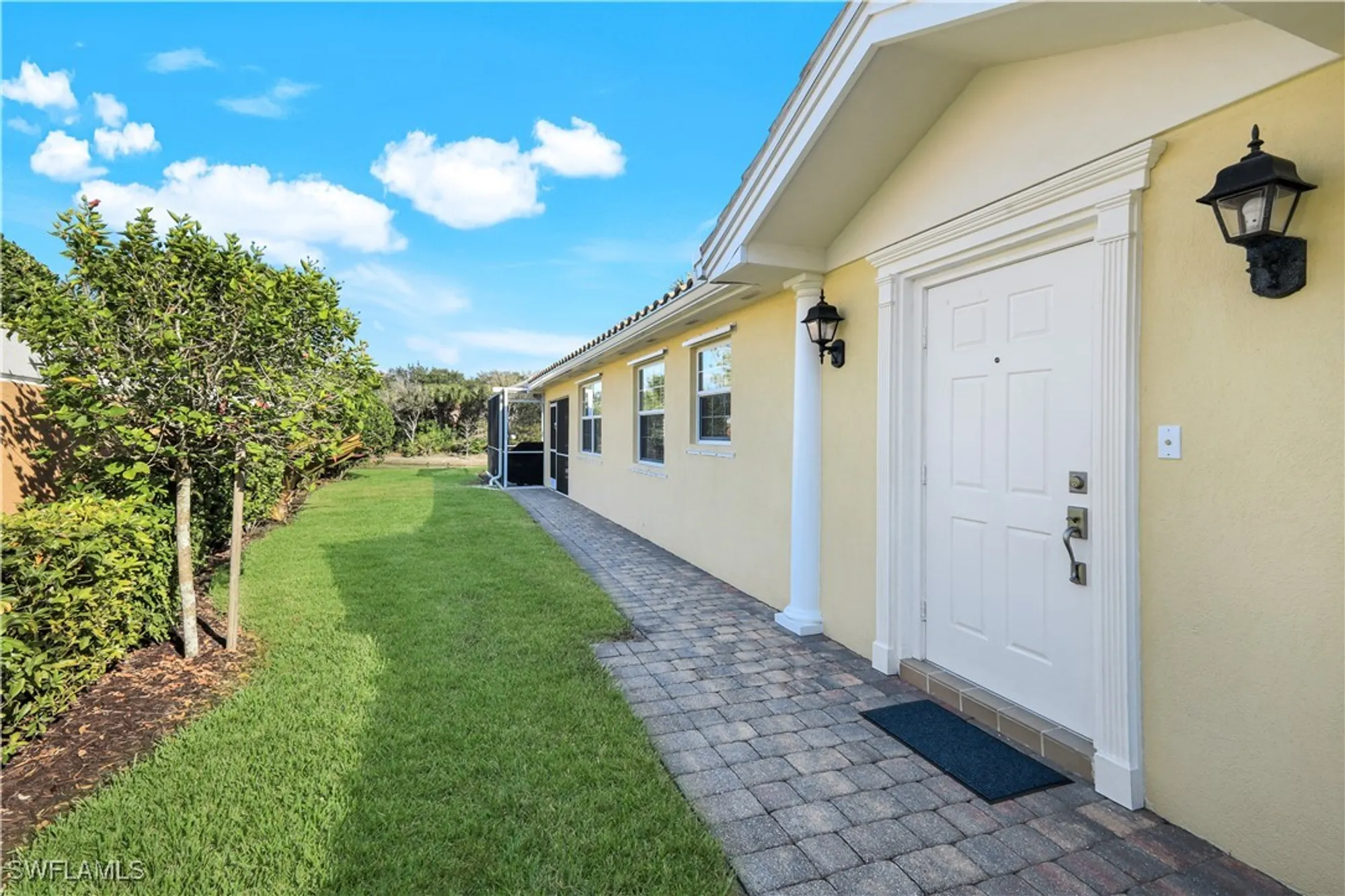 Property Slideshow image 2 of 44 | 28245 islet trl, Bonita Springs, FL, 34135