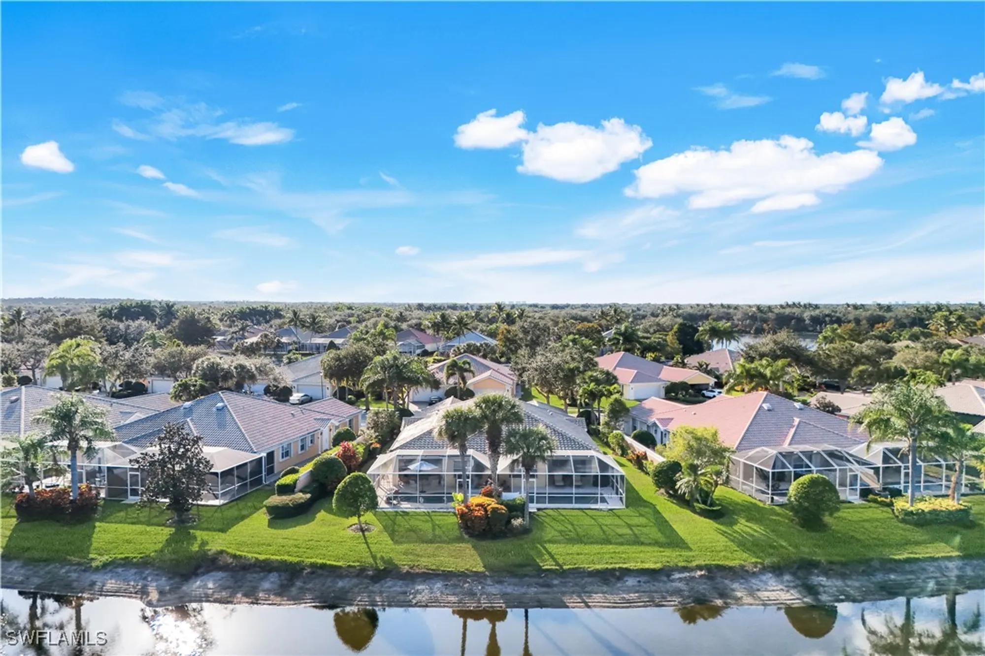 Property Slideshow image 33 of 44 | 28245 islet trl, Bonita Springs, FL, 34135