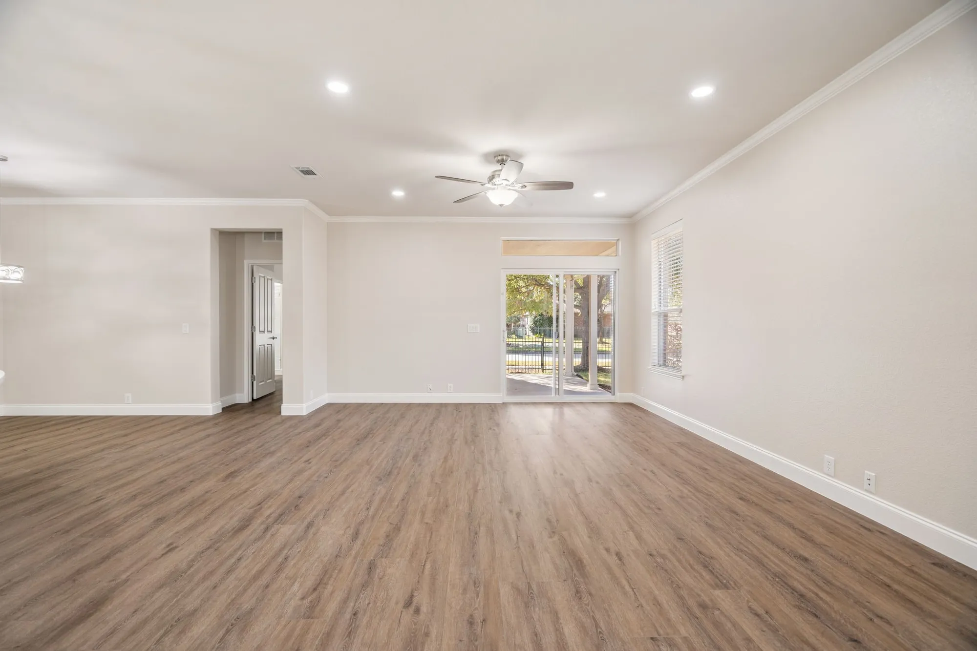 Property Slideshow image 17 of 21 | 1023 nicklaus ct, Frisco, TX, 75036