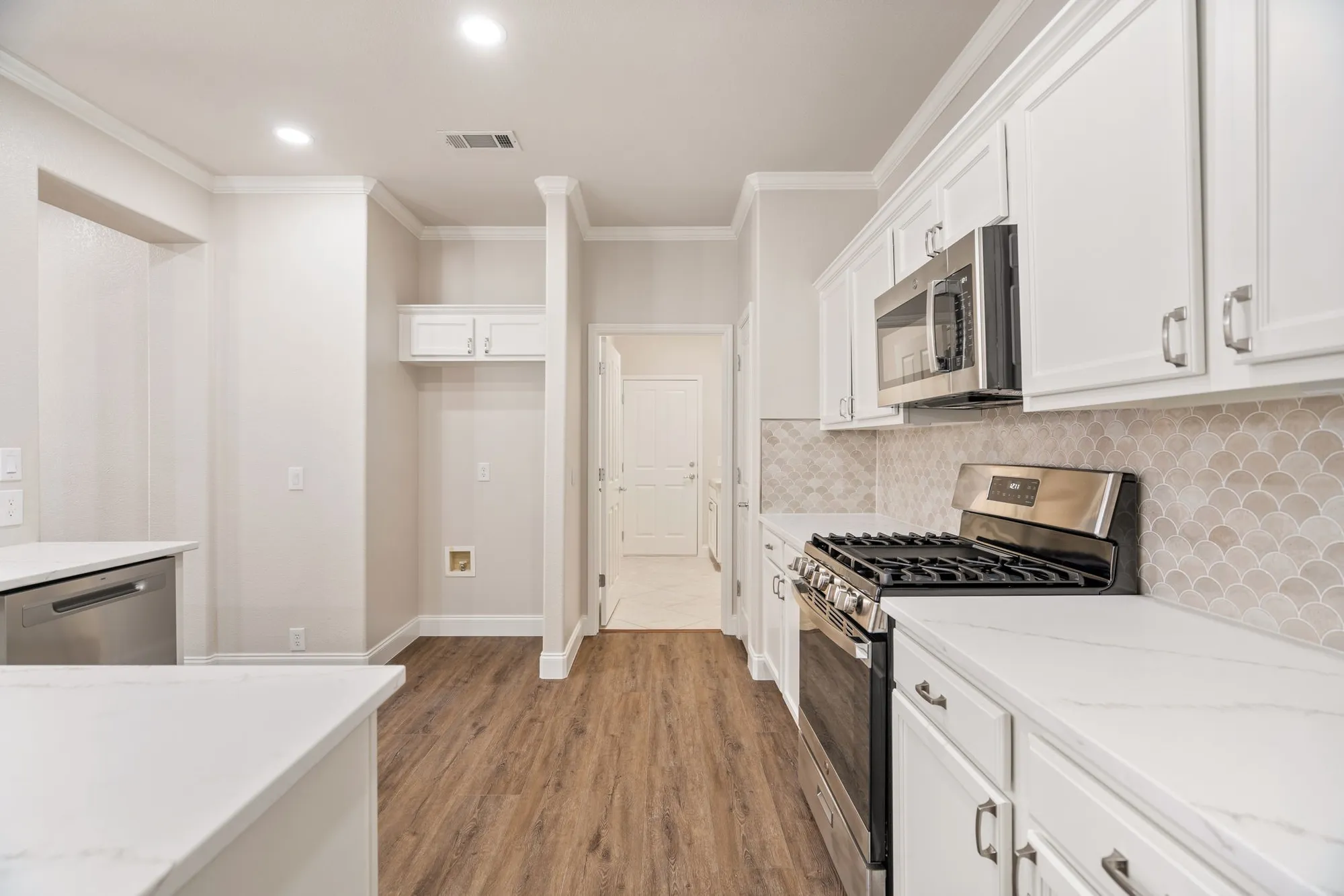 Property Slideshow image 9 of 21 | 1023 nicklaus ct, Frisco, TX, 75036