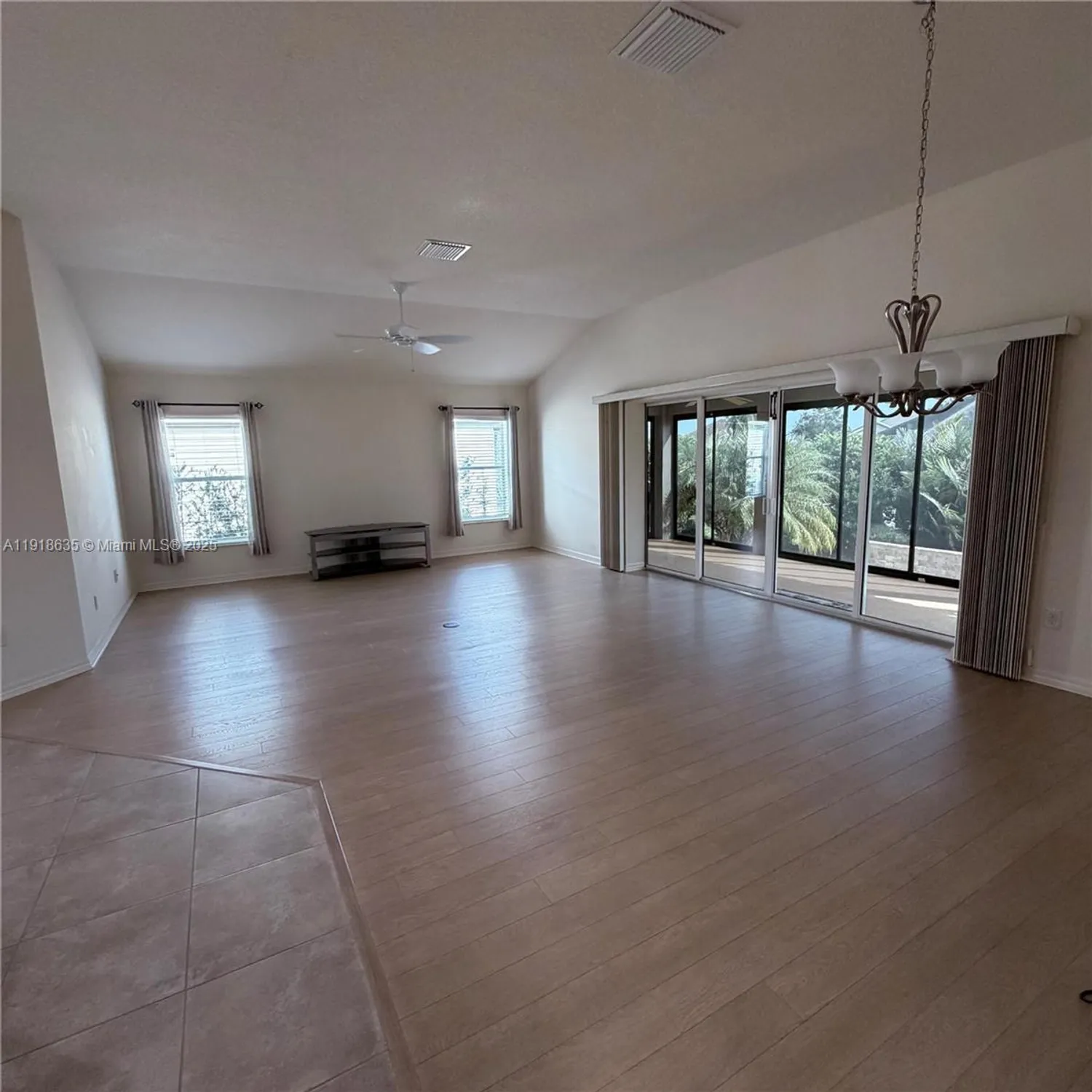 Property Slideshow image 10 of 41 | 1134 fieldbrook way, The Villages, FL, 32163