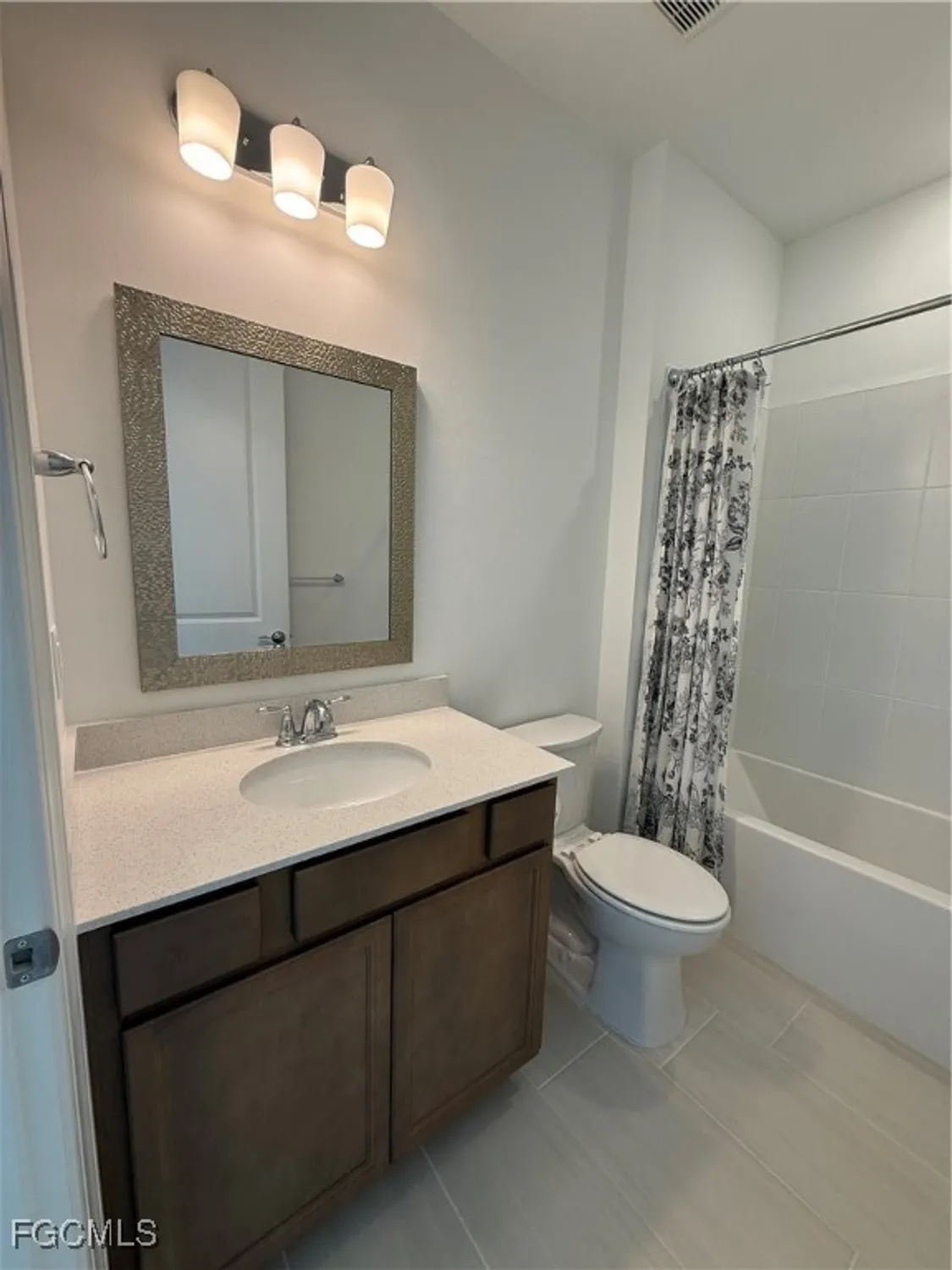 Property Slideshow image 15 of 37 | 7394 blue salvia dr, North Fort Myers, FL, 33917