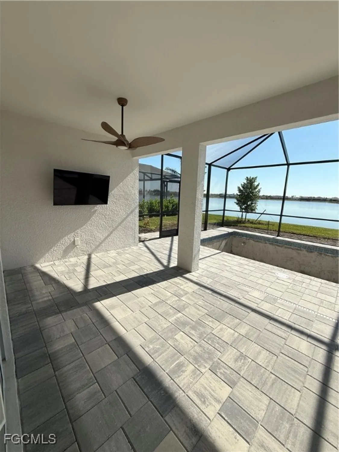 Property Slideshow image 27 of 37 | 7394 blue salvia dr, North Fort Myers, FL, 33917
